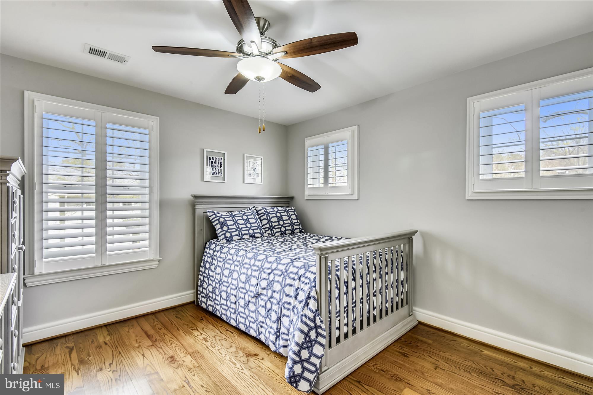 LACEY WOODS - Residential