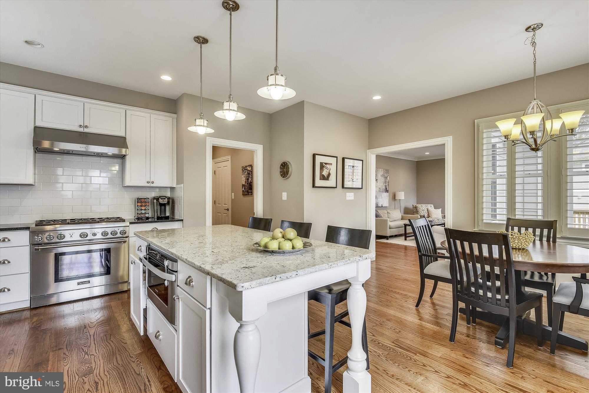 LACEY WOODS - Residential