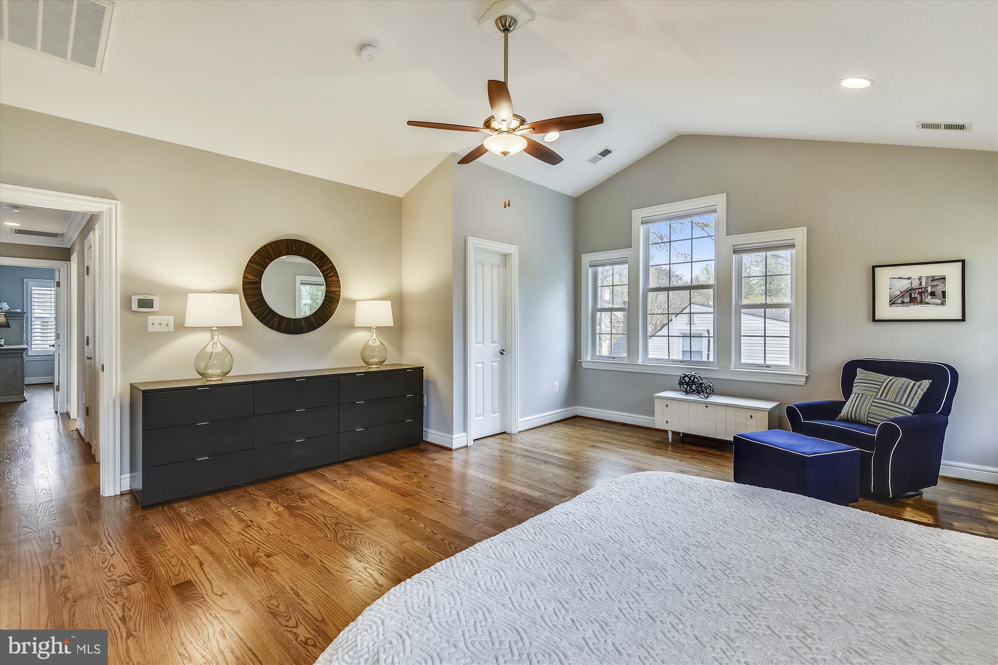 LACEY WOODS - Residential