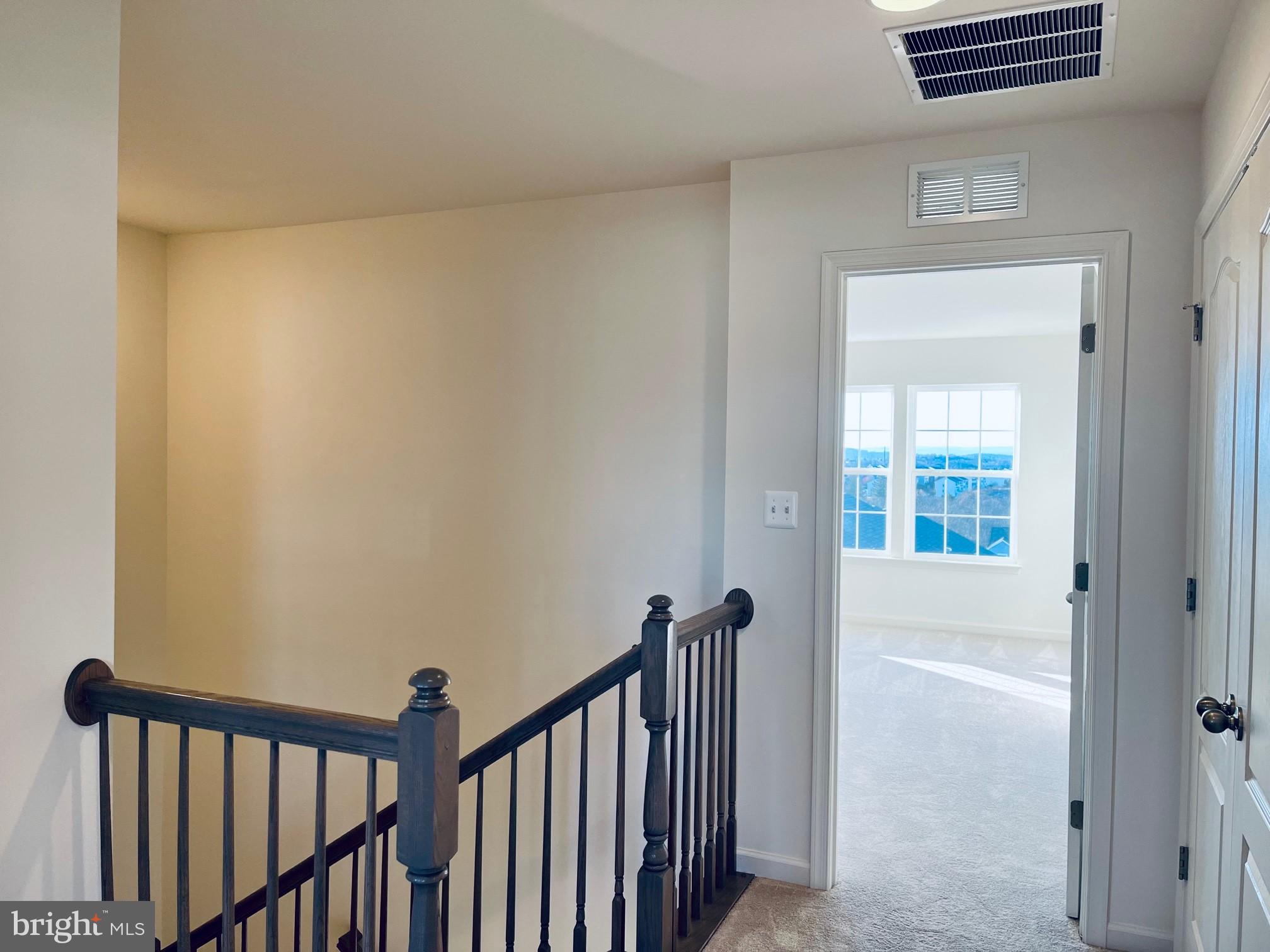 OVERLOOK AT RIVERSIDE TOWNHOMES - Residential