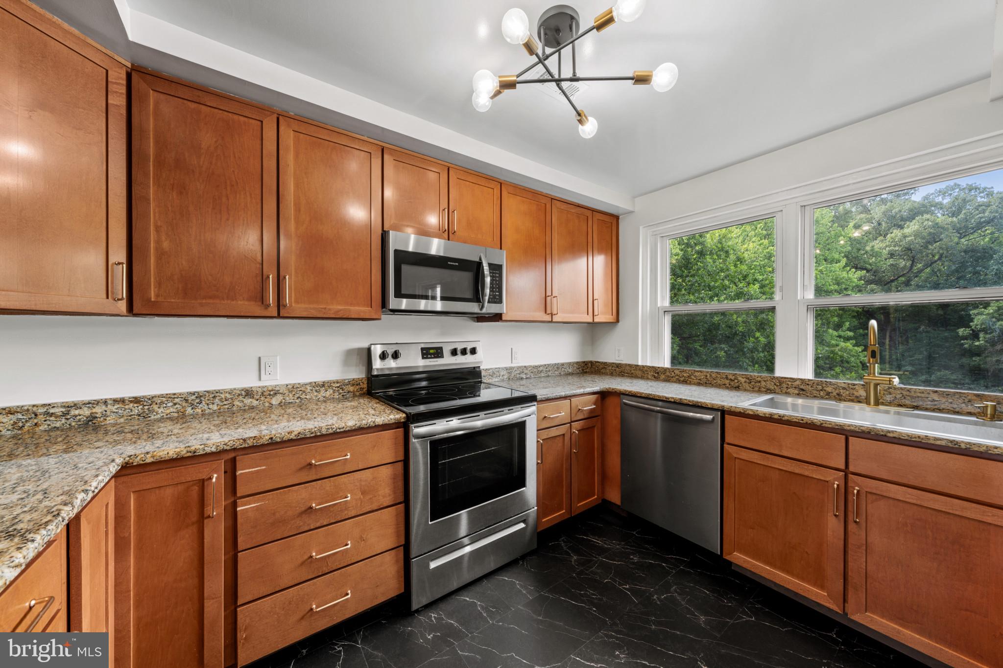 1800 28TH PLACE SE 205