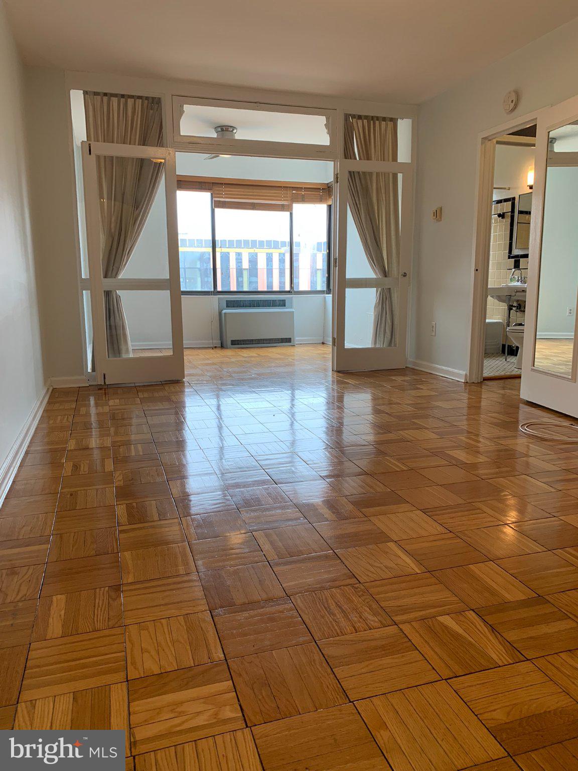 1 SCOTT CIRCLE NW 803