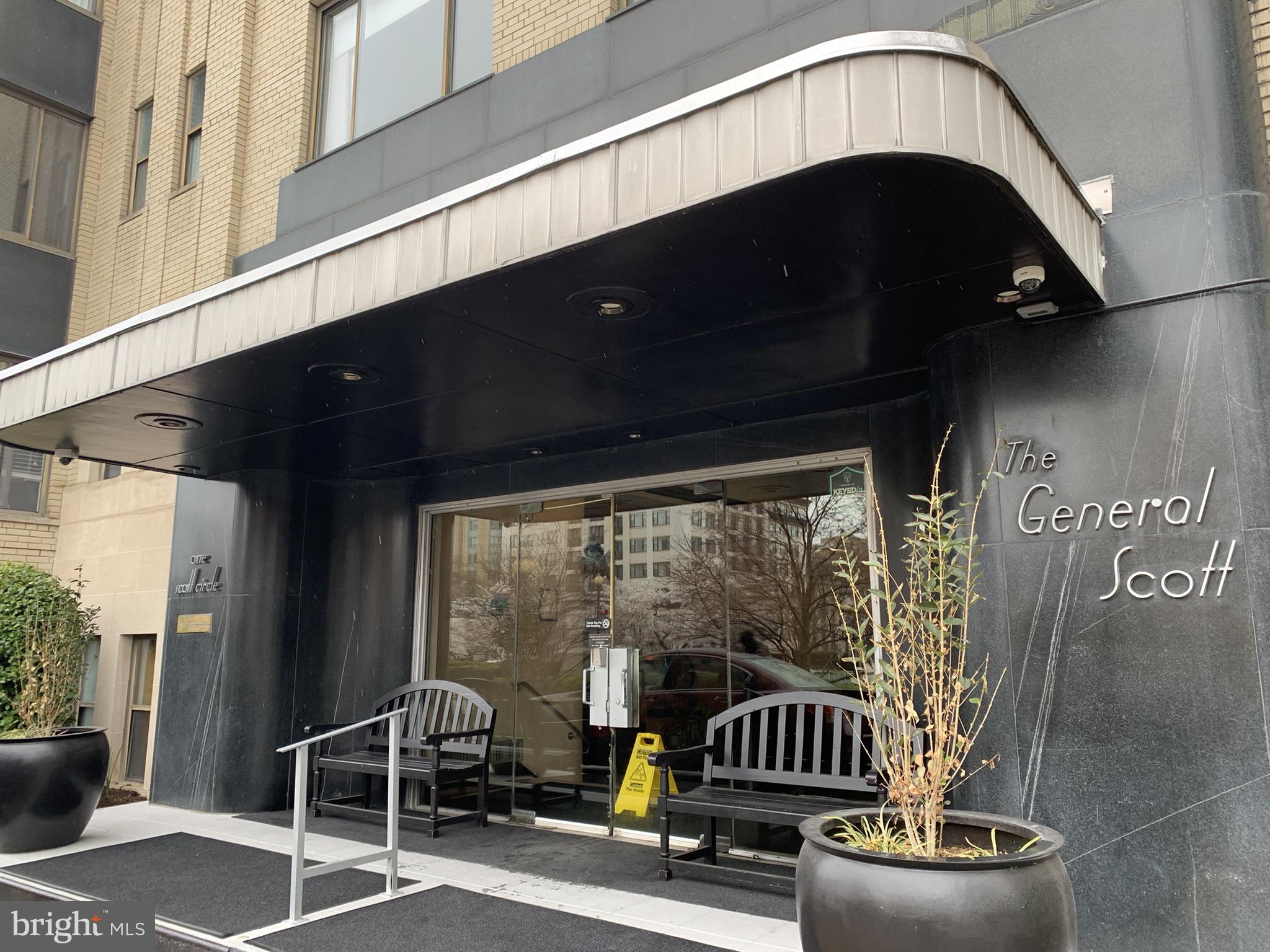 1 SCOTT CIRCLE NW 803