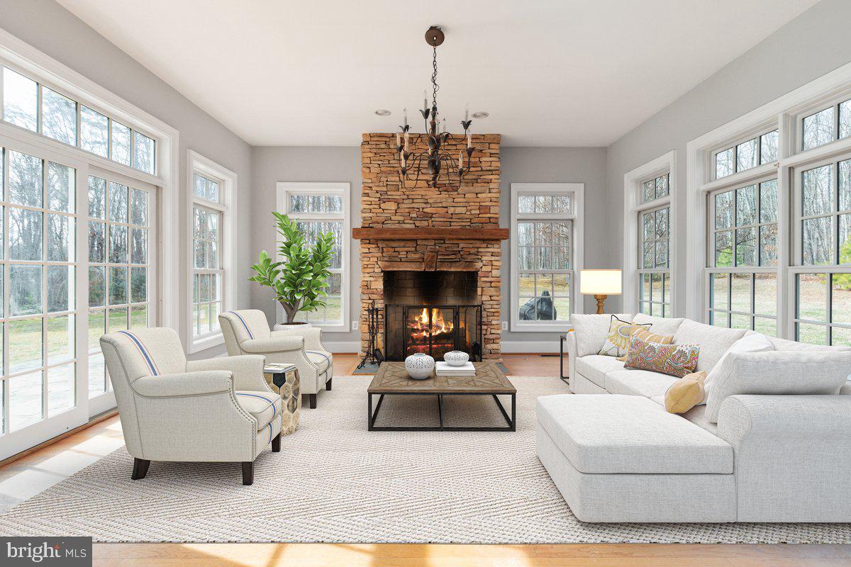 FAWN LAKE - Residential