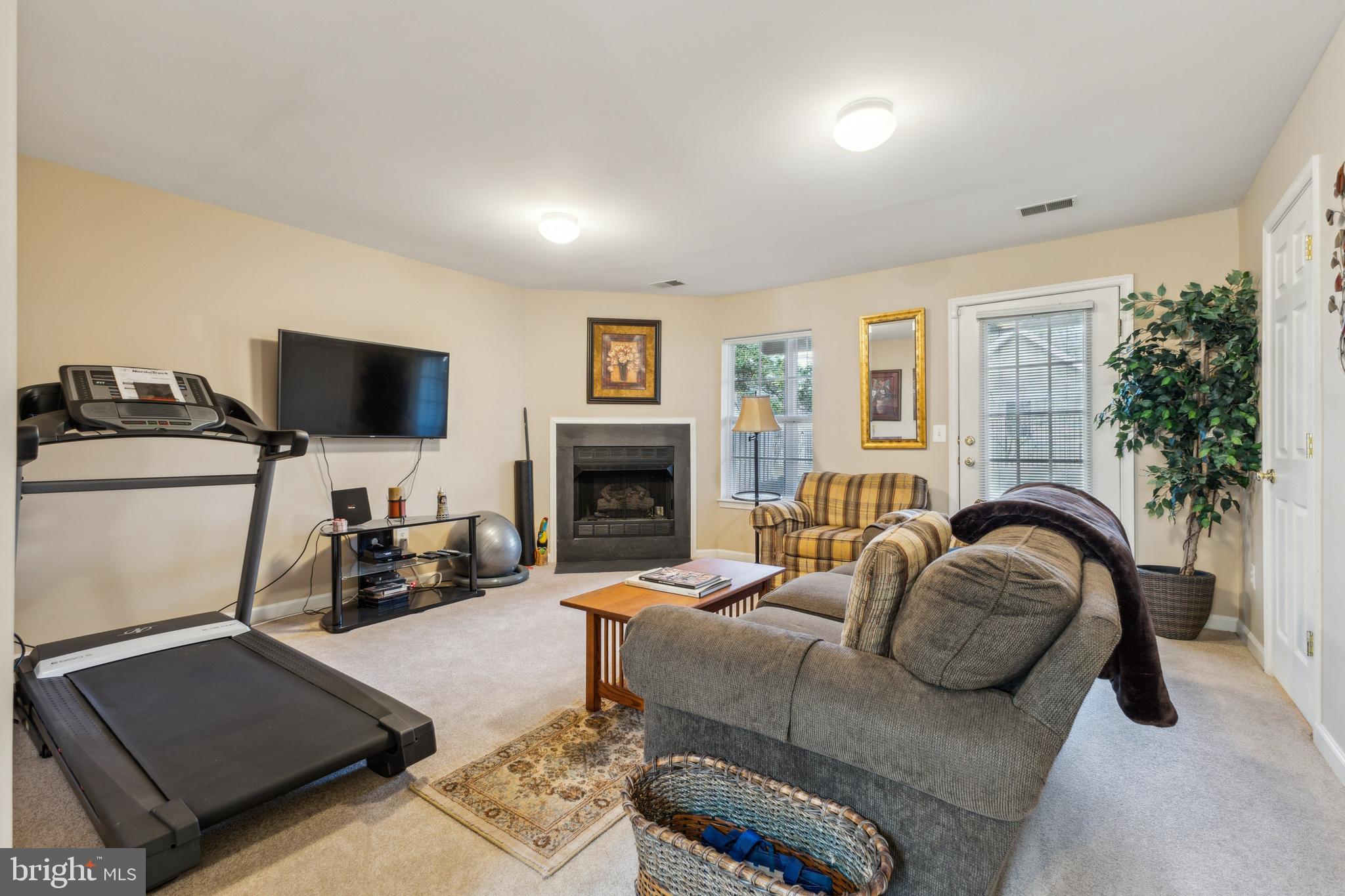 RIDGE TOP TERRACE - Residential