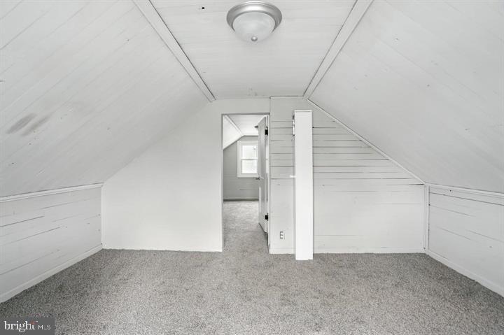 ROSEDALE - Residential