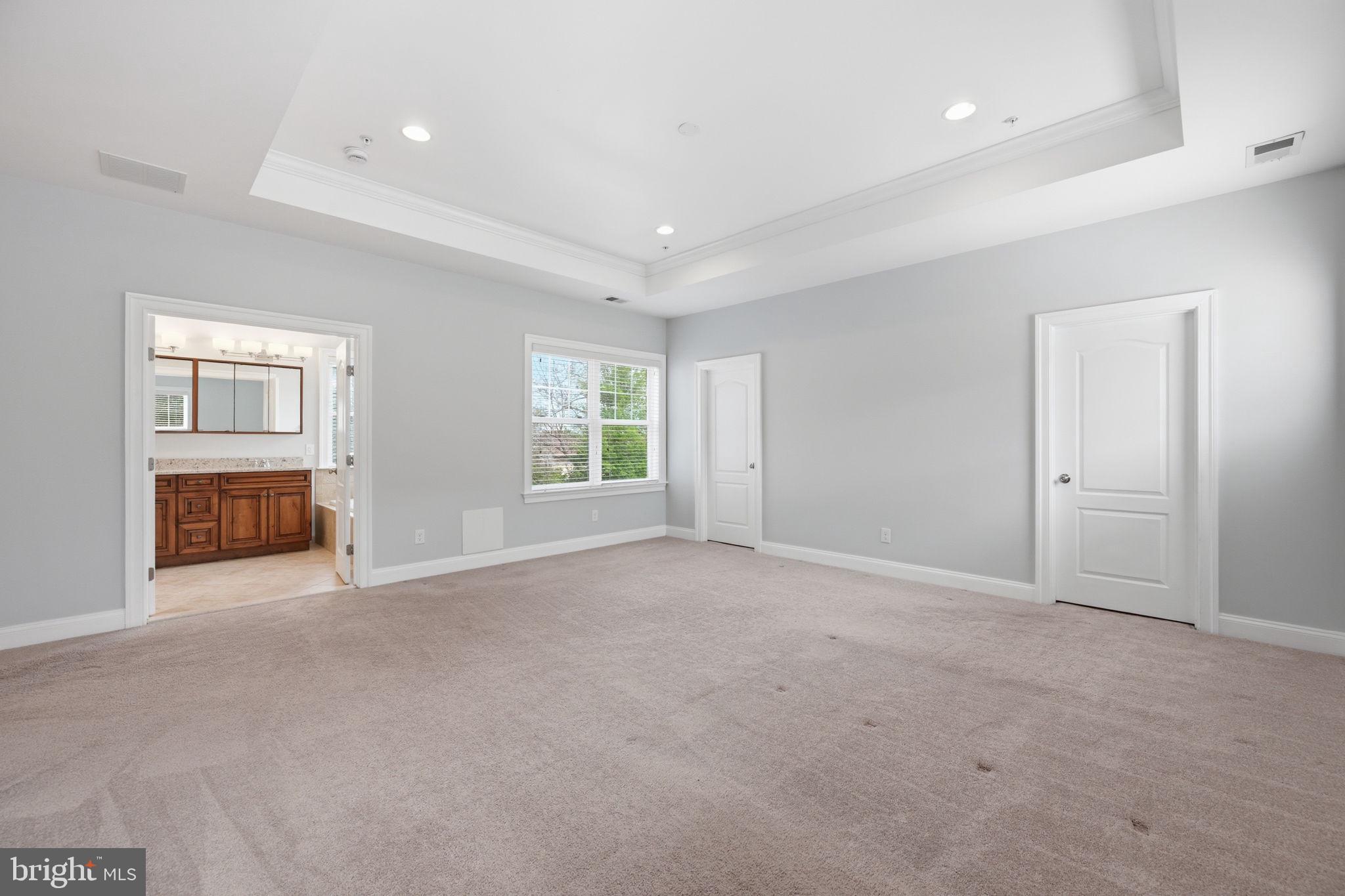 GEORGETOWN VILLAGE - Residential