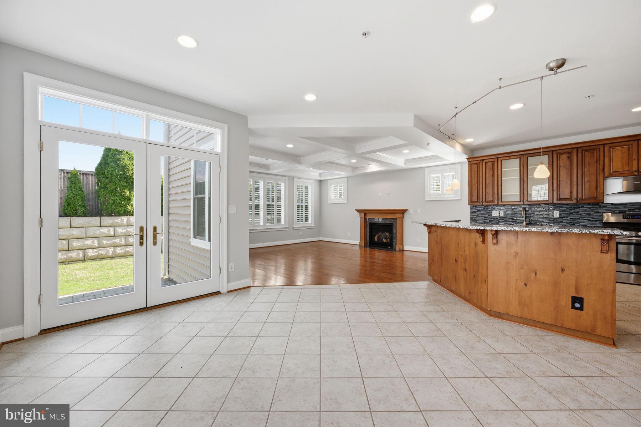 GEORGETOWN VILLAGE - Residential