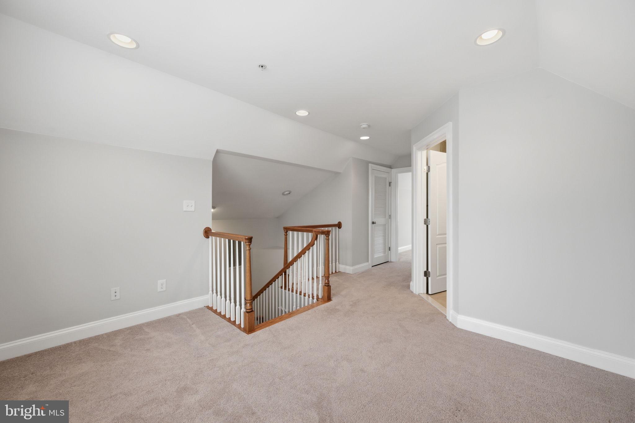 GEORGETOWN VILLAGE - Residential