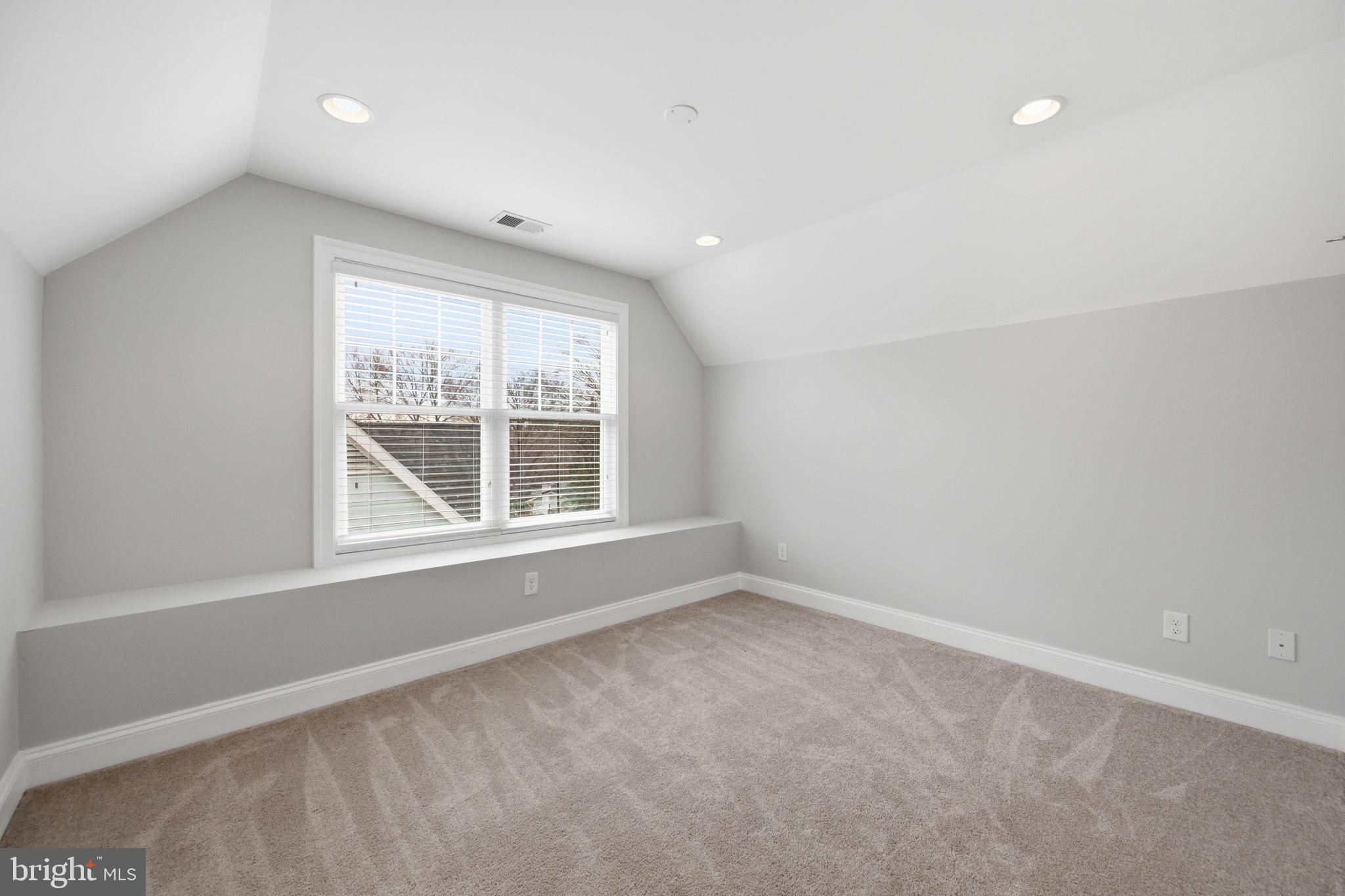 GEORGETOWN VILLAGE - Residential