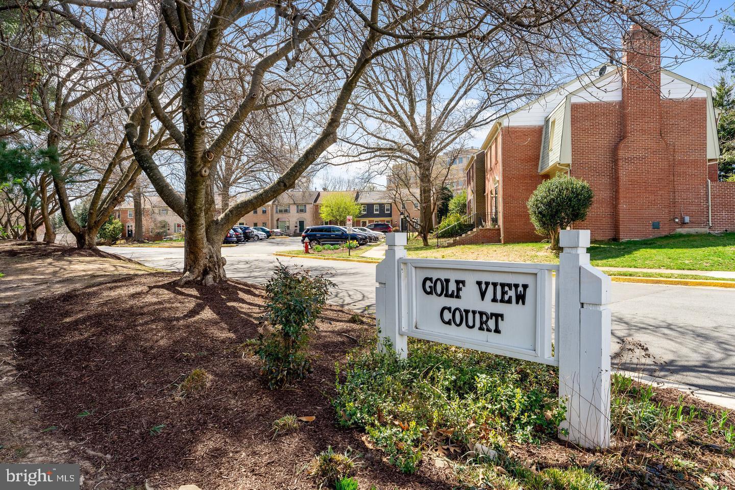 1808 GOLF VIEW COURT