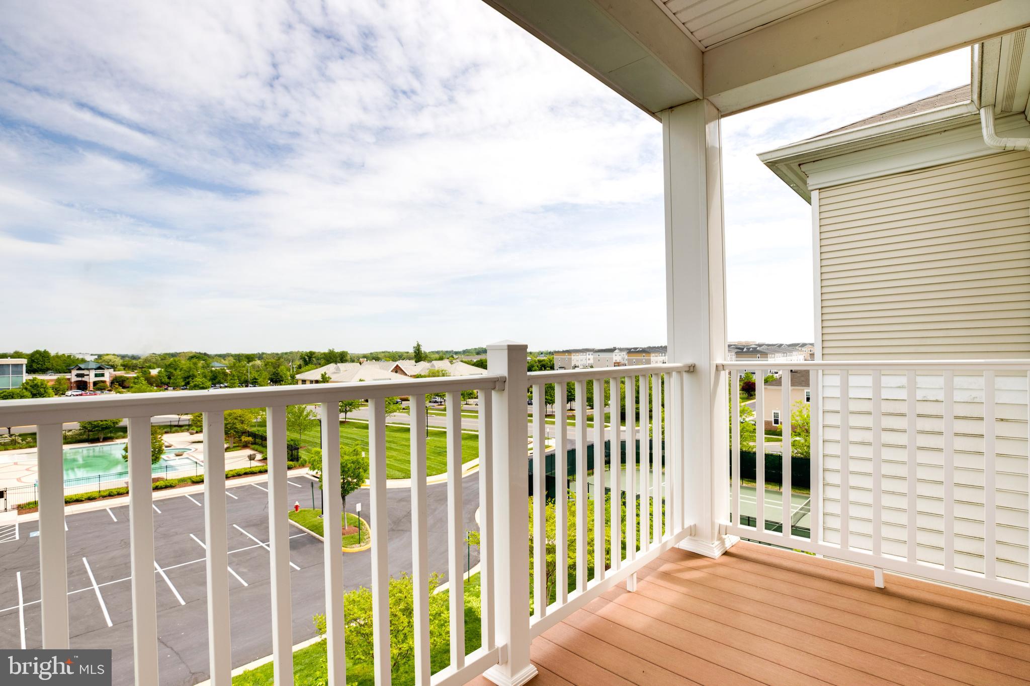 STONE RIDGE - Residential