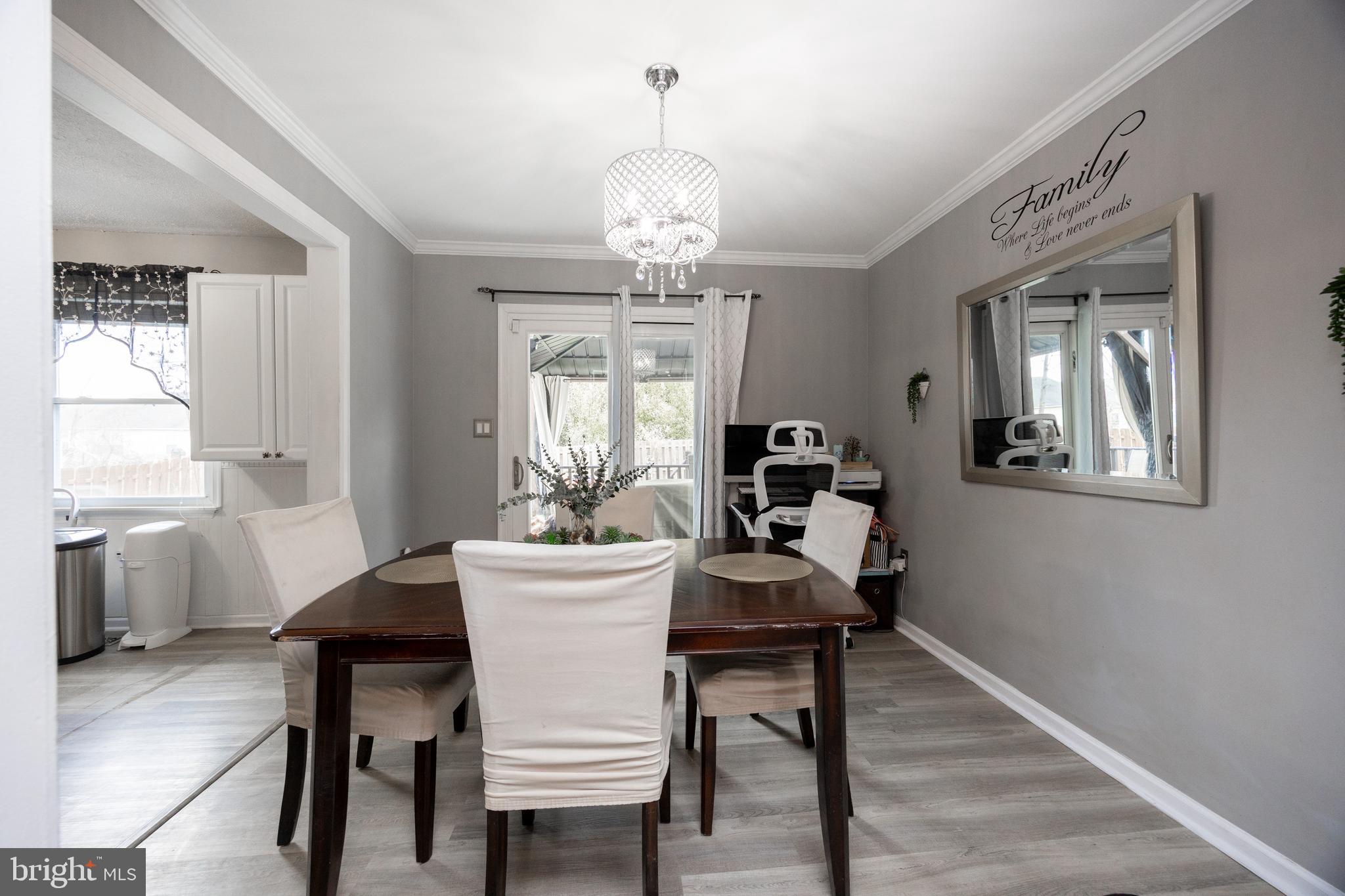 UPLAND VIL - Residential