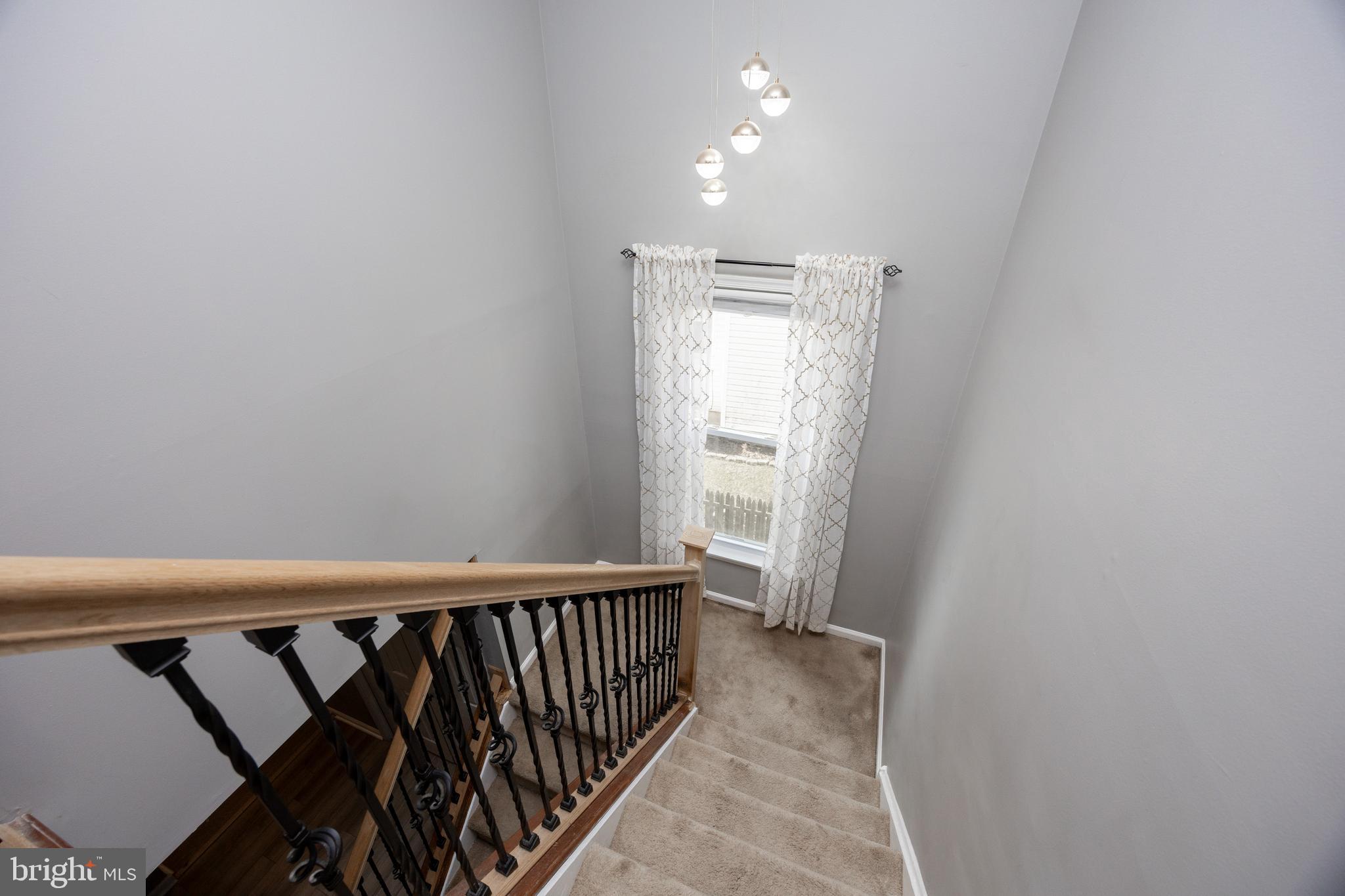 UPLAND VIL - Residential