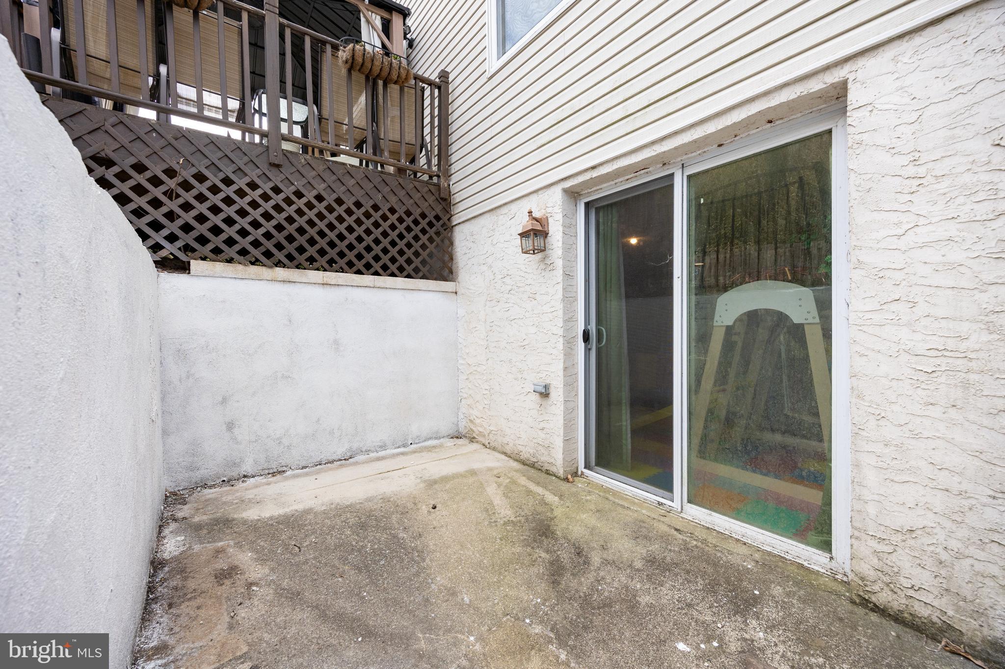 UPLAND VIL - Residential