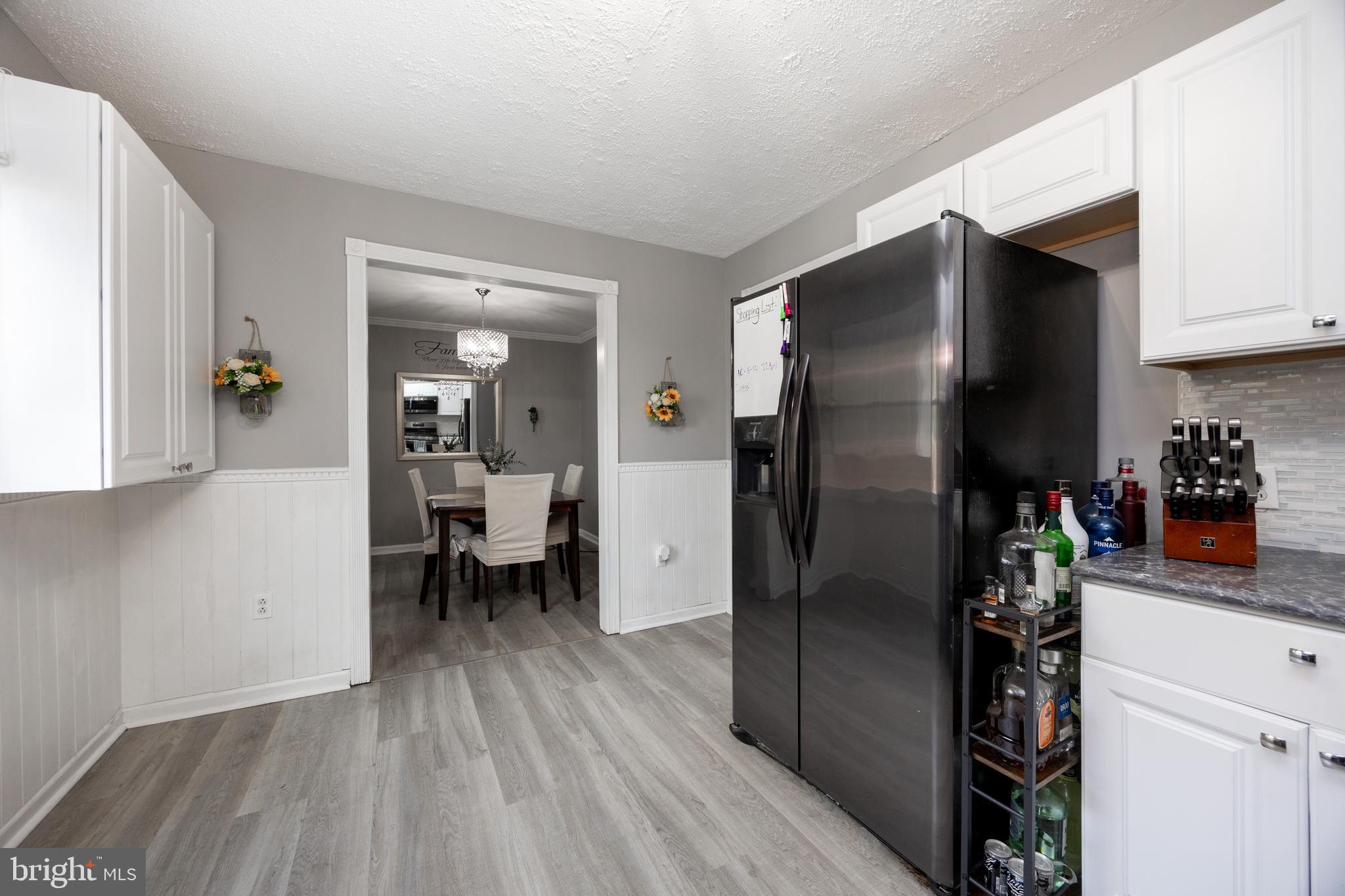 UPLAND VIL - Residential