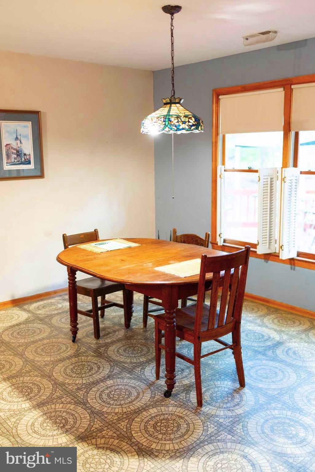 HICKORY LANDING - Residential