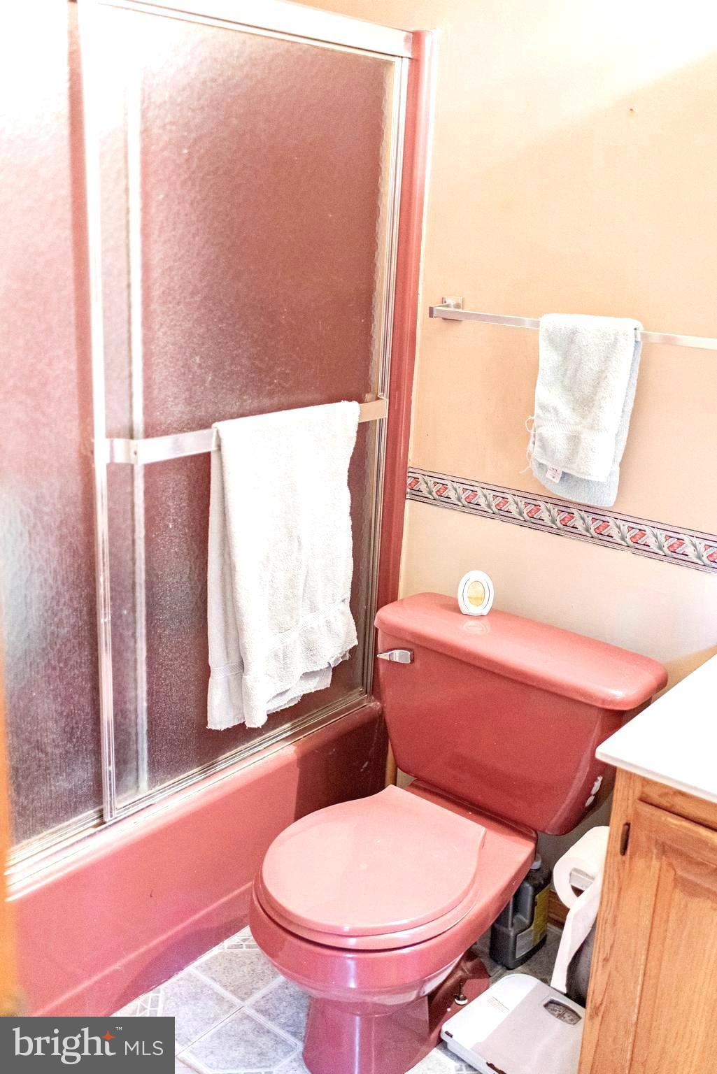 HICKORY LANDING - Residential