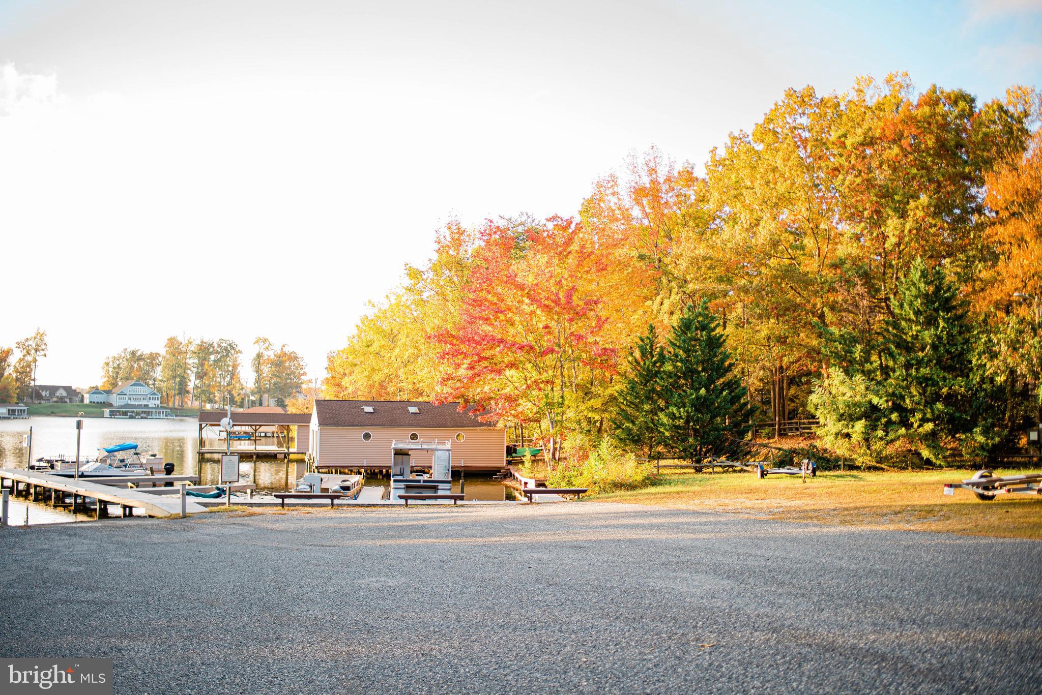 HICKORY LANDING - Residential