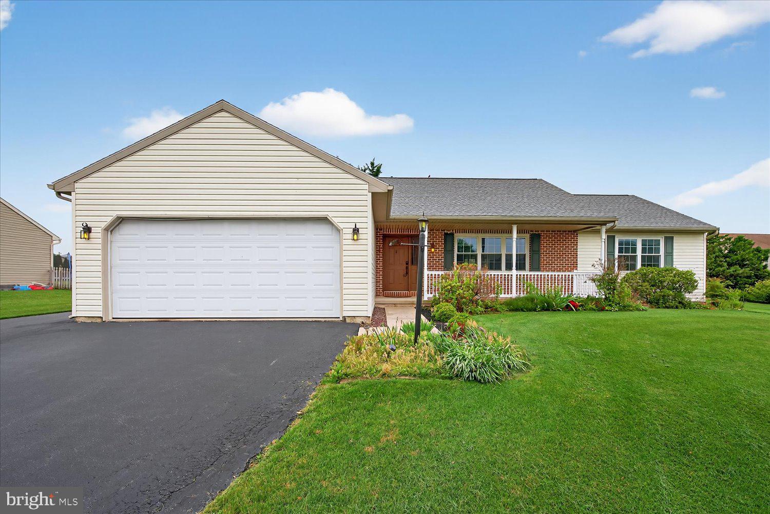 12 ROSEMONT DRIVE
