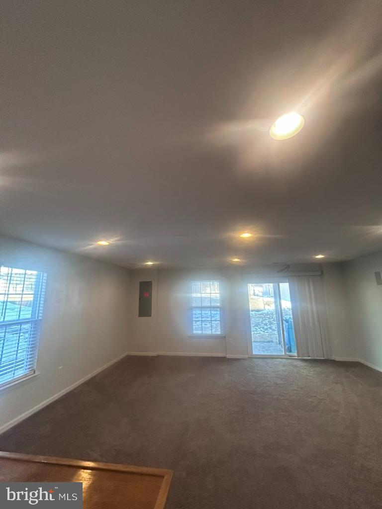 LAKE FREDERICK - Residential