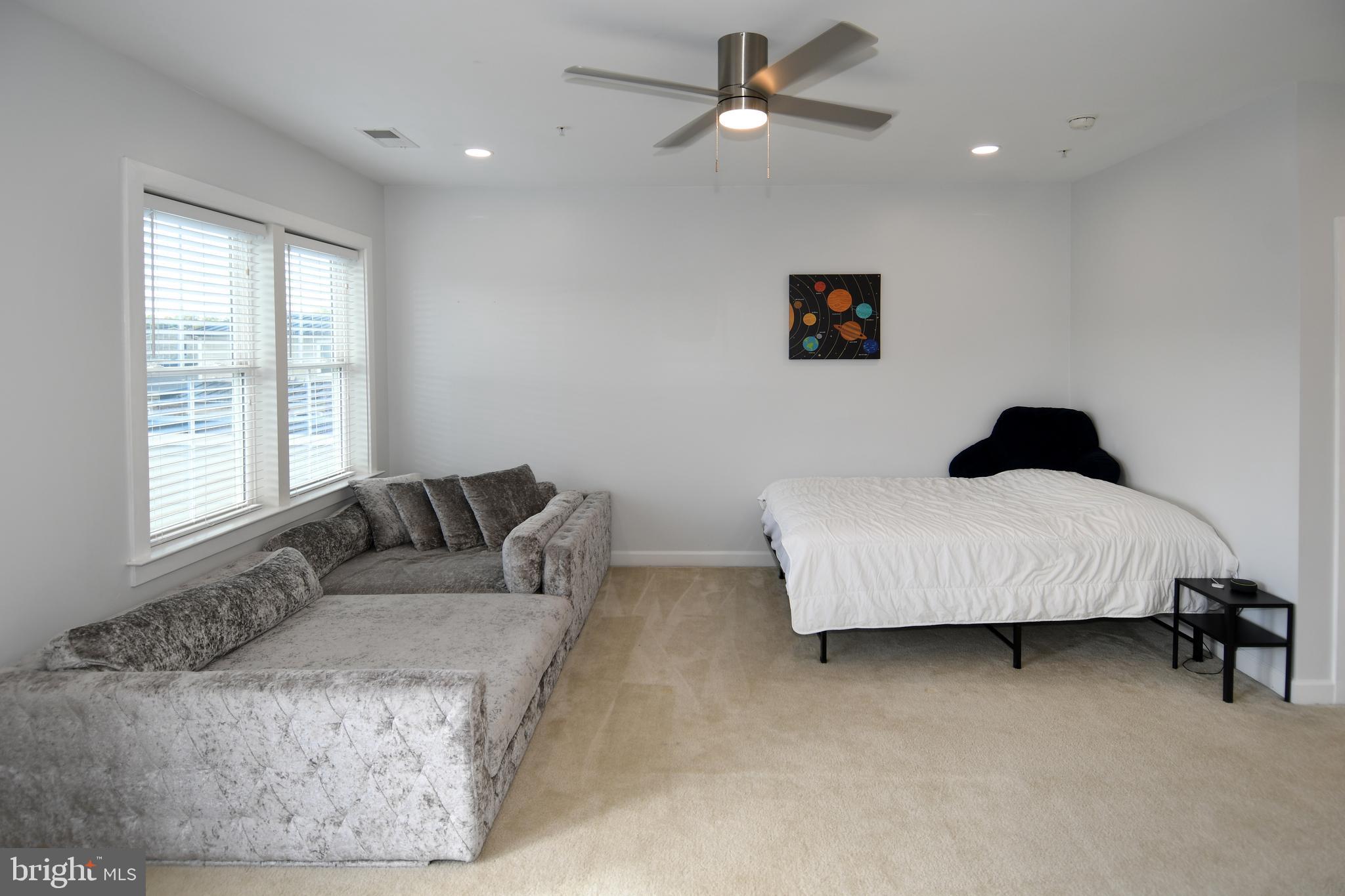 WATKINS MILL TOWN CENTER - Residential