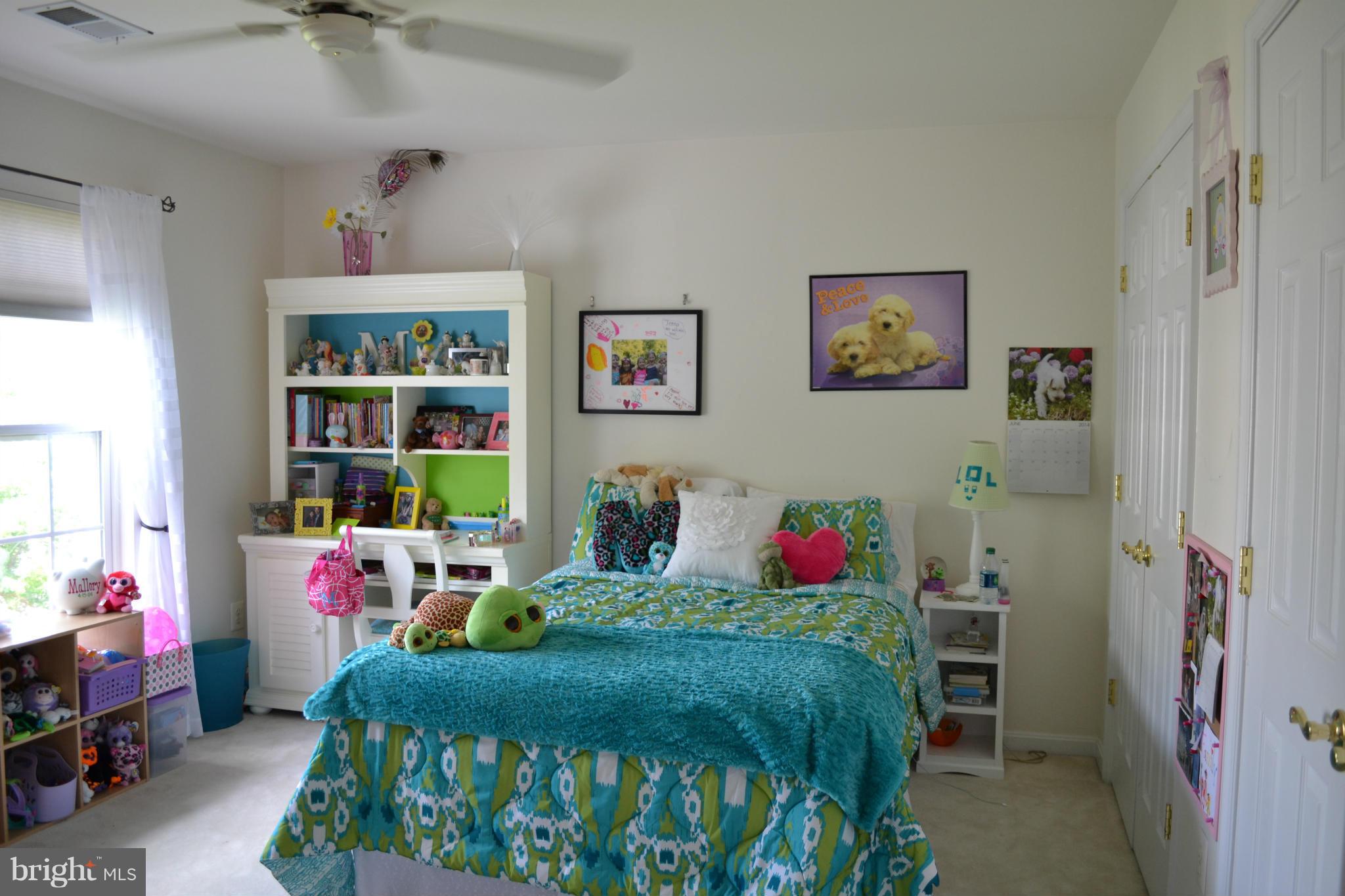 ALEXANDRAS GROVE AT BELMONT - Residential