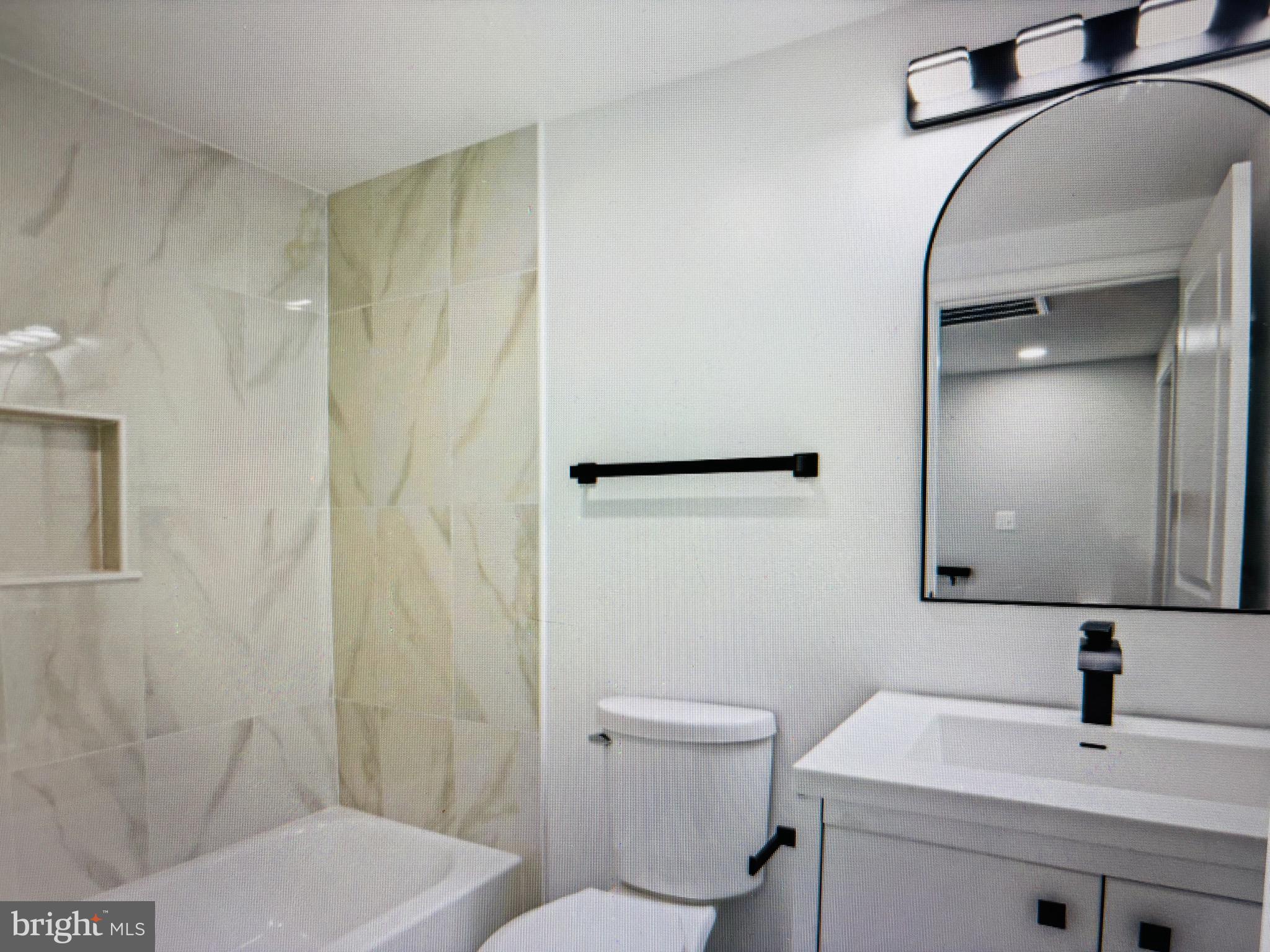 CHARLES TOWN - Residential Lease