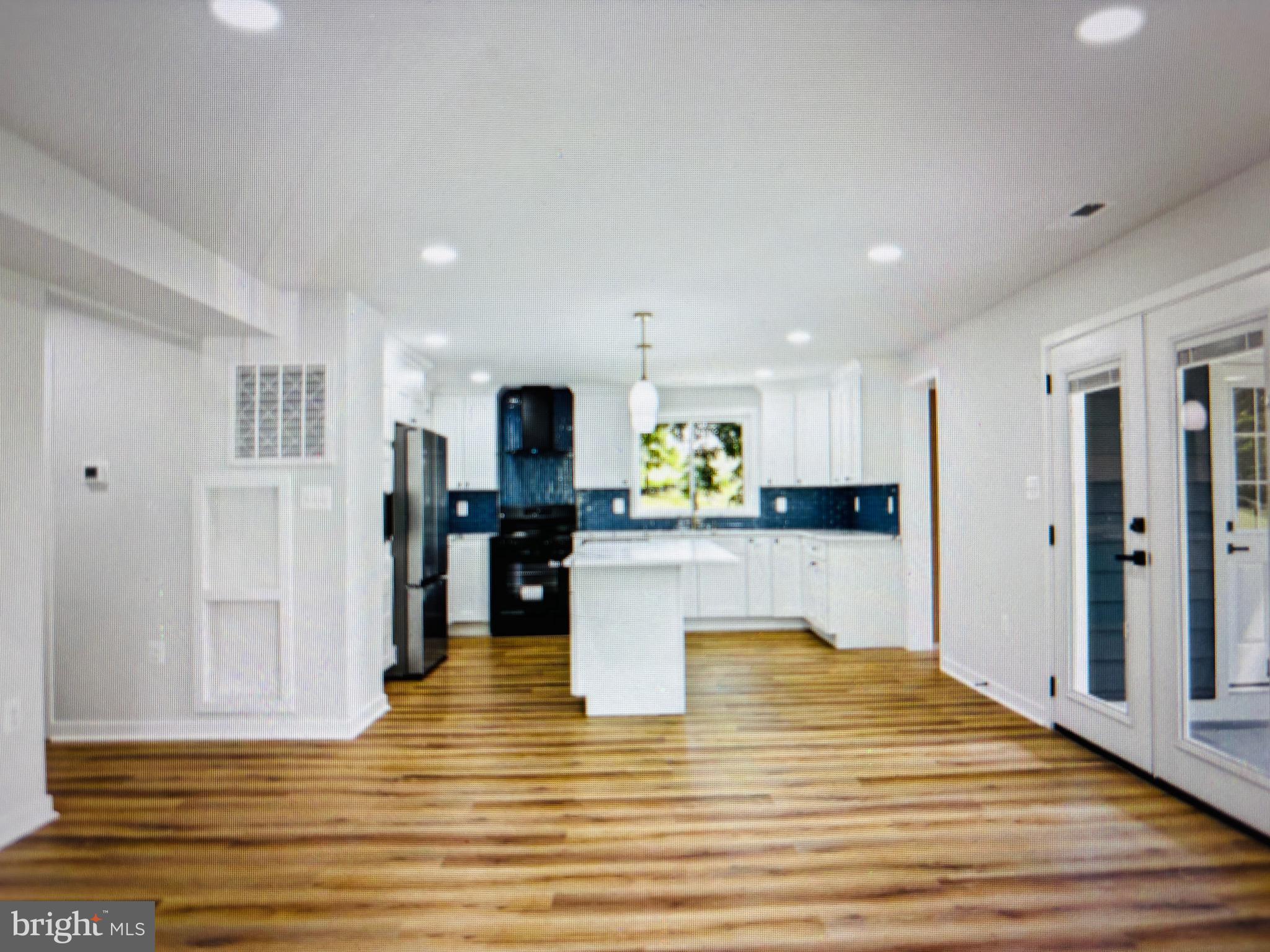 CHARLES TOWN - Residential Lease