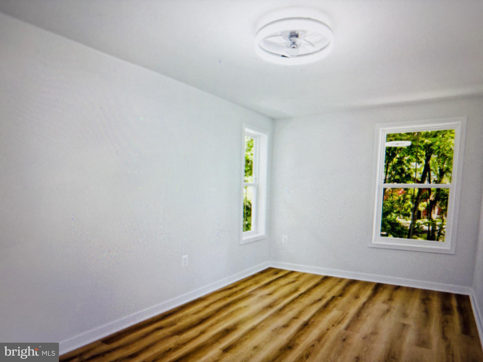 CHARLES TOWN - Residential Lease