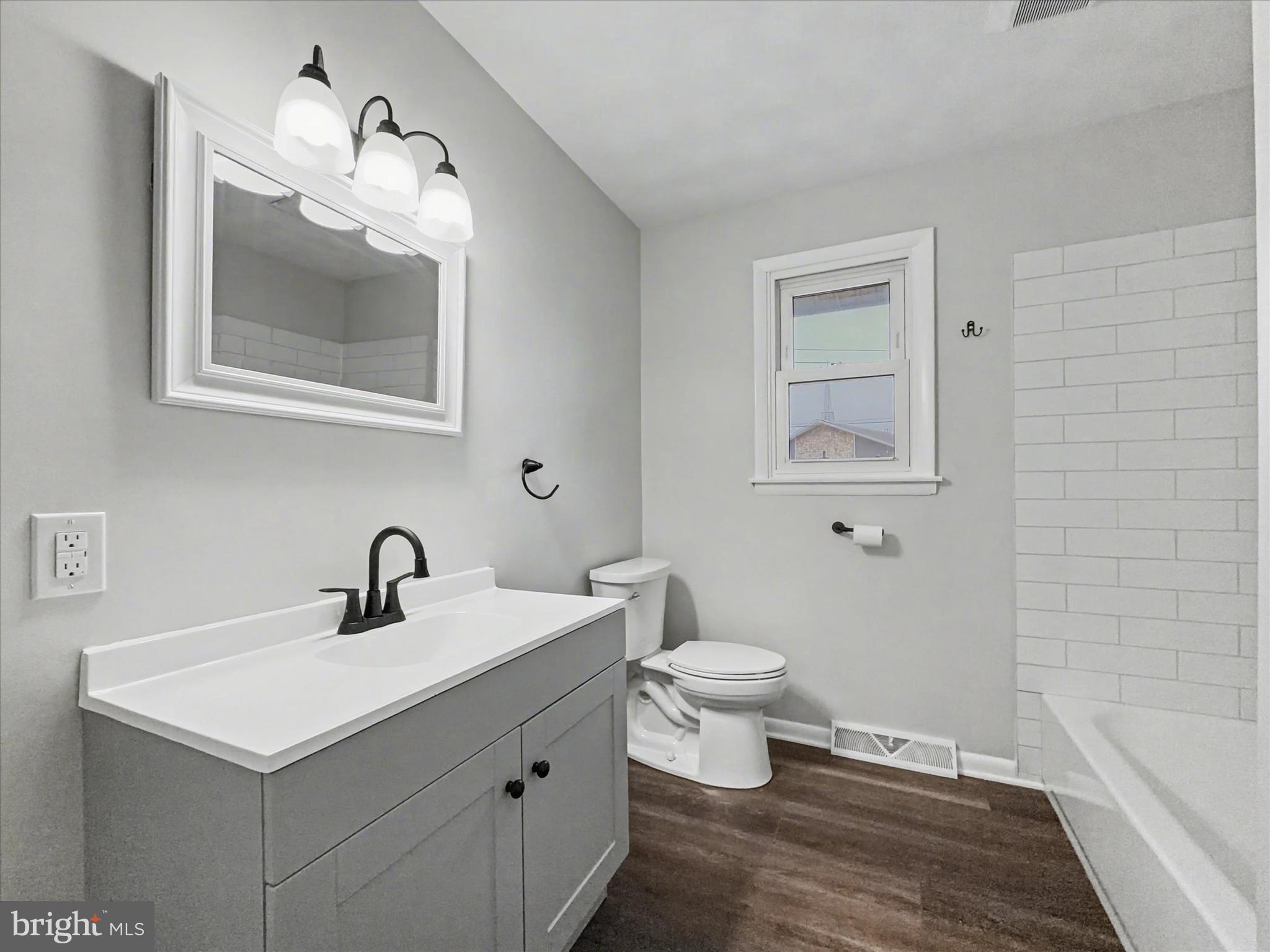 HAMPDEN TWP - Residential