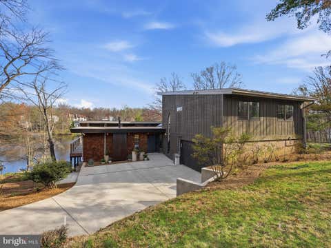 Homes For Rent - 11216 S Shore Road<br/> RESTON, VA 20190
