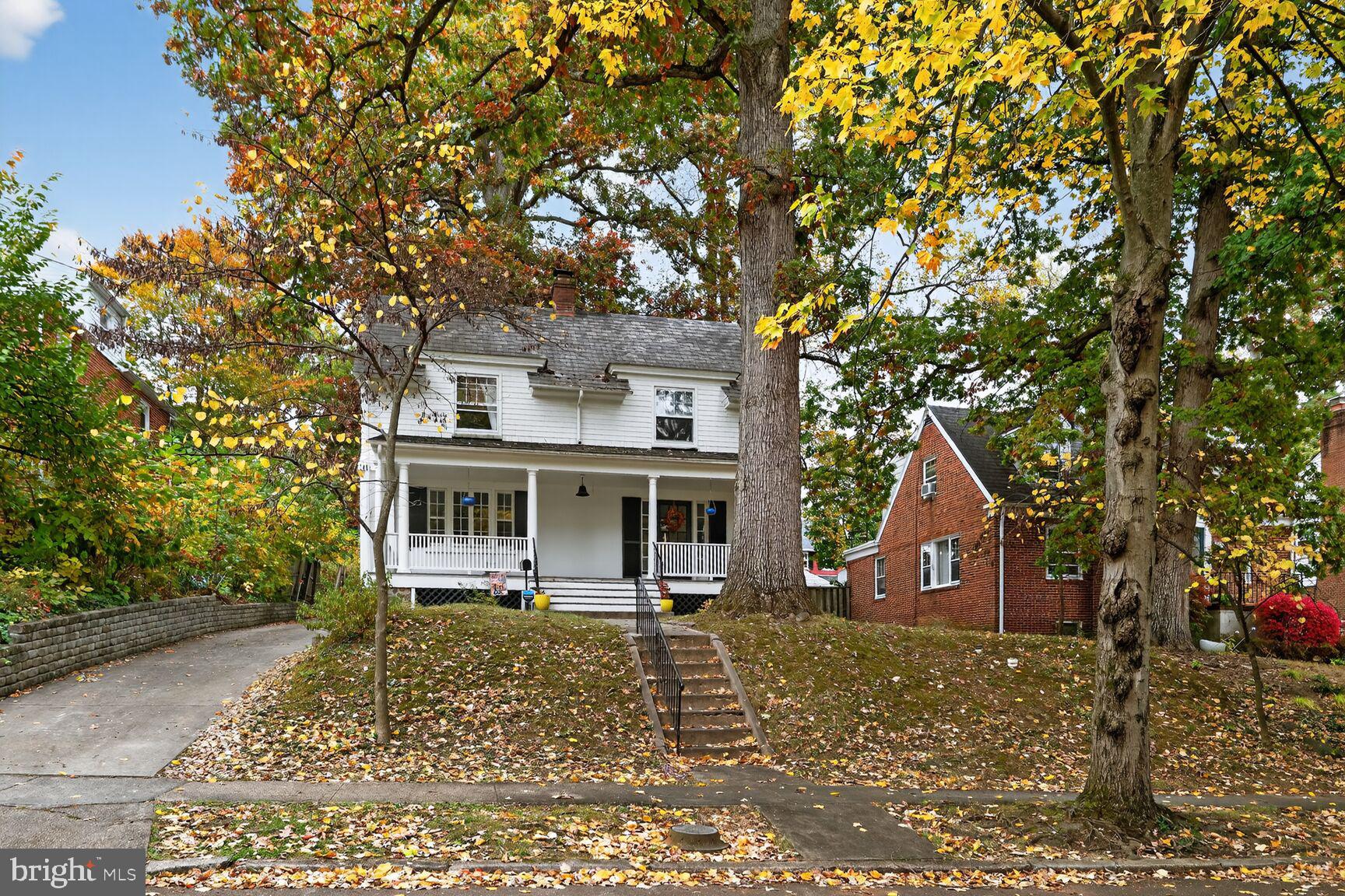 HUNTING RIDGE HISTORIC DISTRICT - Residential