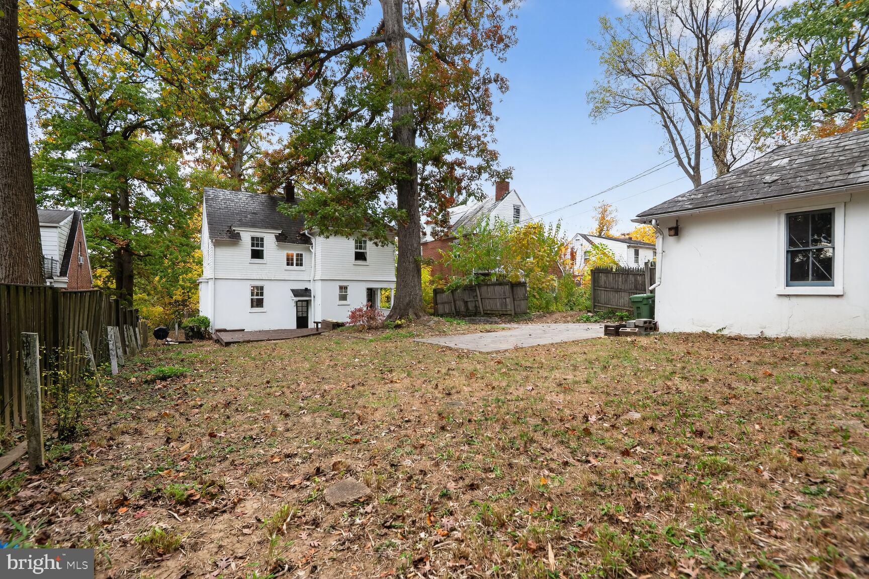 HUNTING RIDGE HISTORIC DISTRICT - Residential