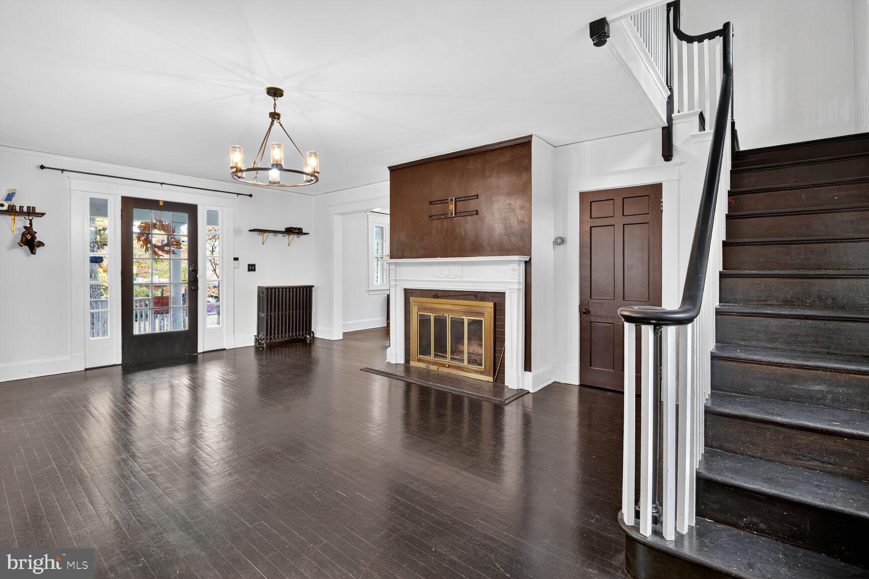 HUNTING RIDGE HISTORIC DISTRICT - Residential