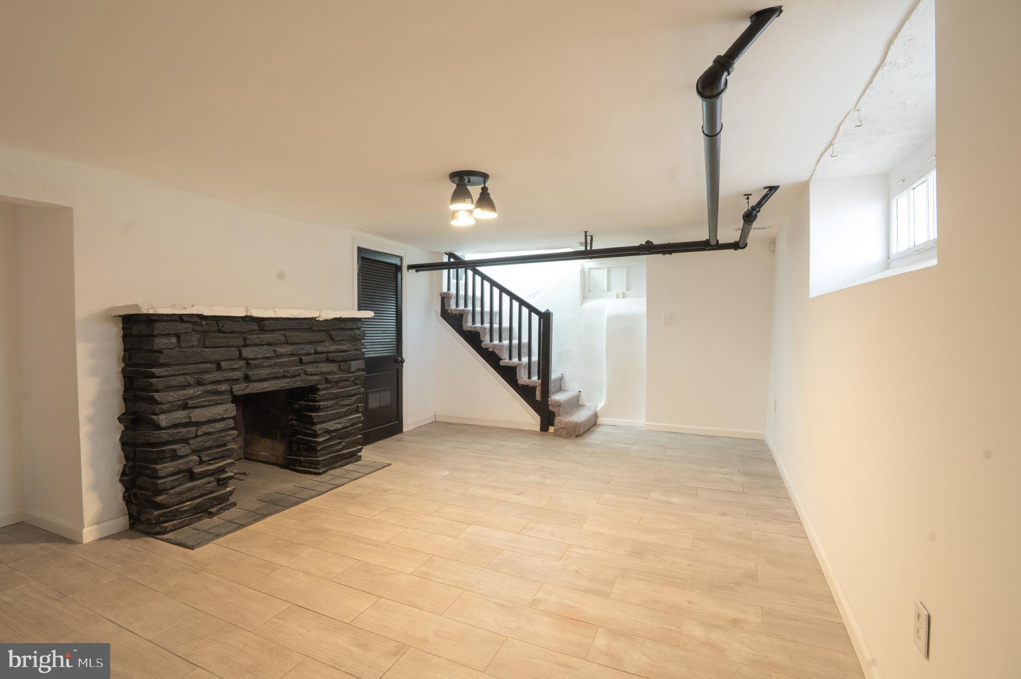 HUNTING RIDGE HISTORIC DISTRICT - Residential