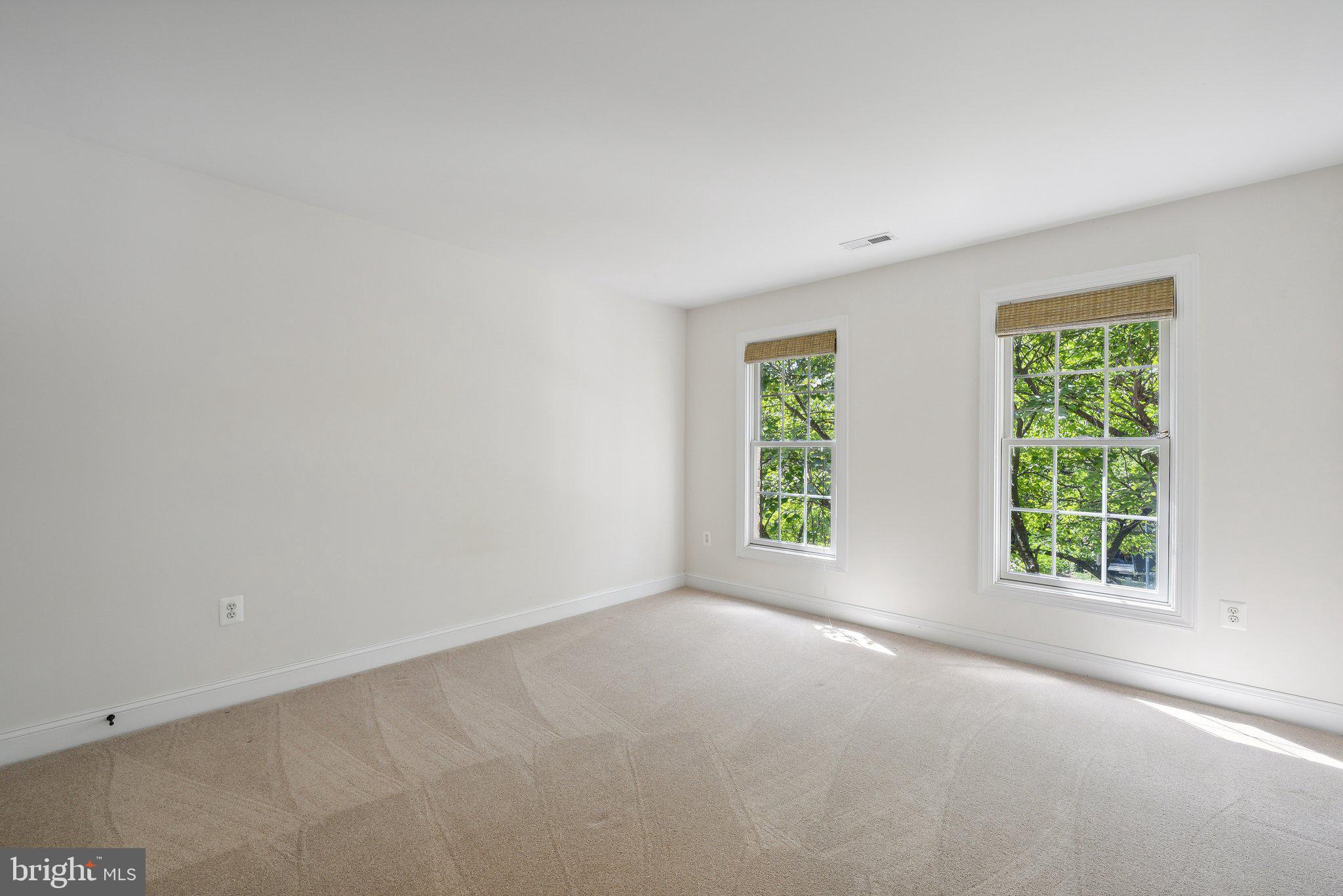 HOLMES RUN ACRES - Residential