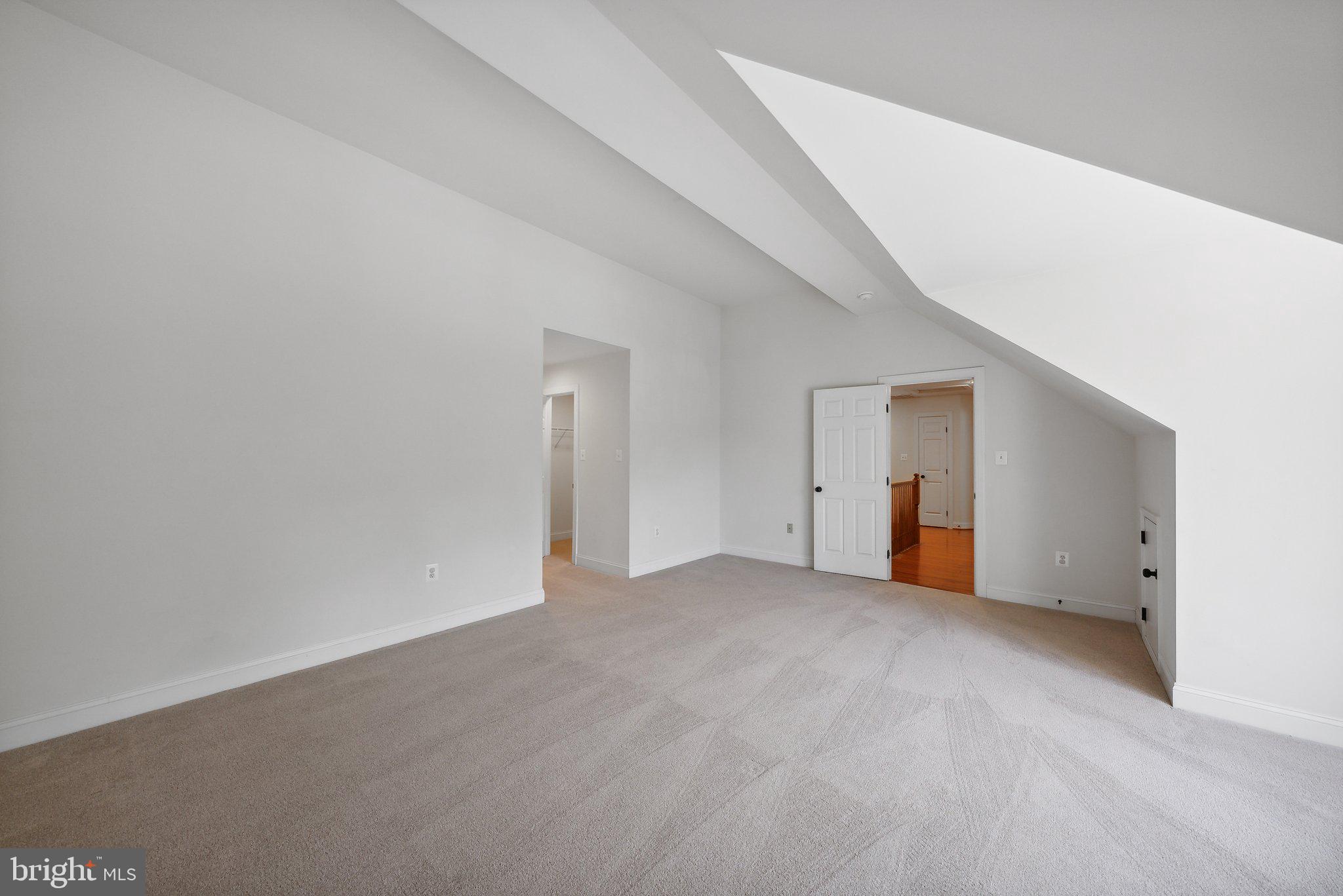 HOLMES RUN ACRES - Residential