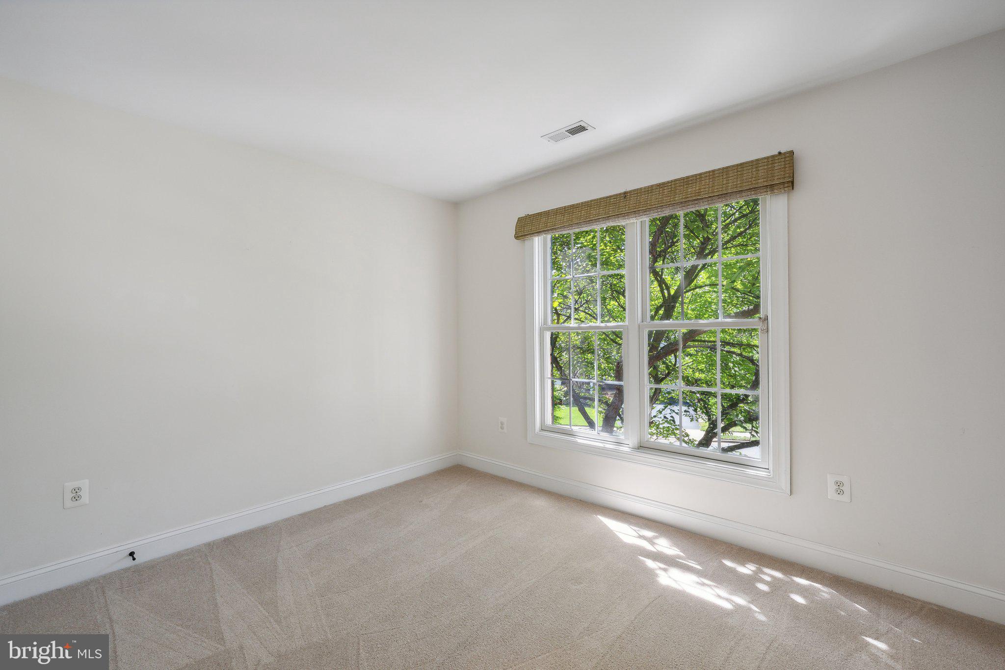 HOLMES RUN ACRES - Residential