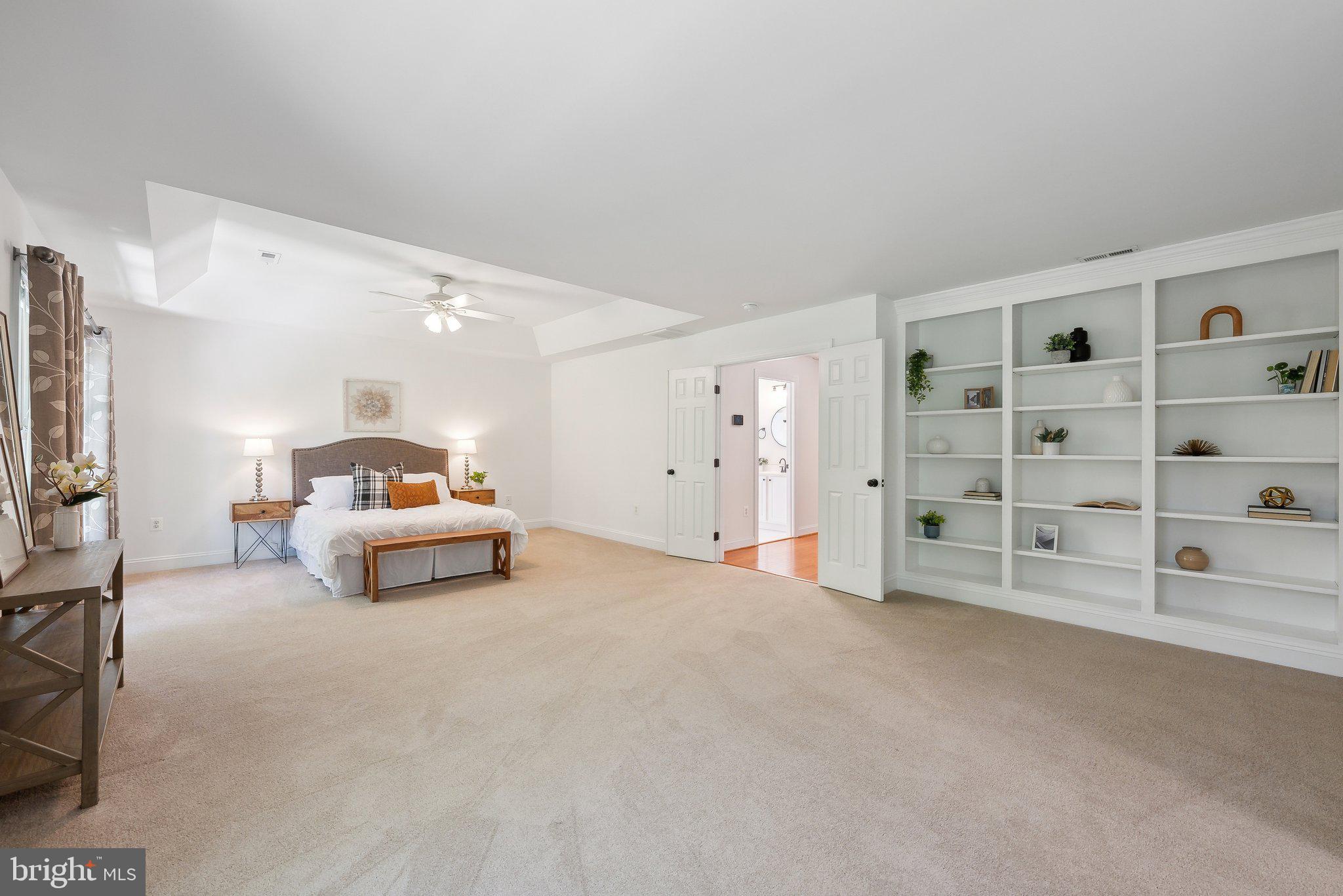 HOLMES RUN ACRES - Residential