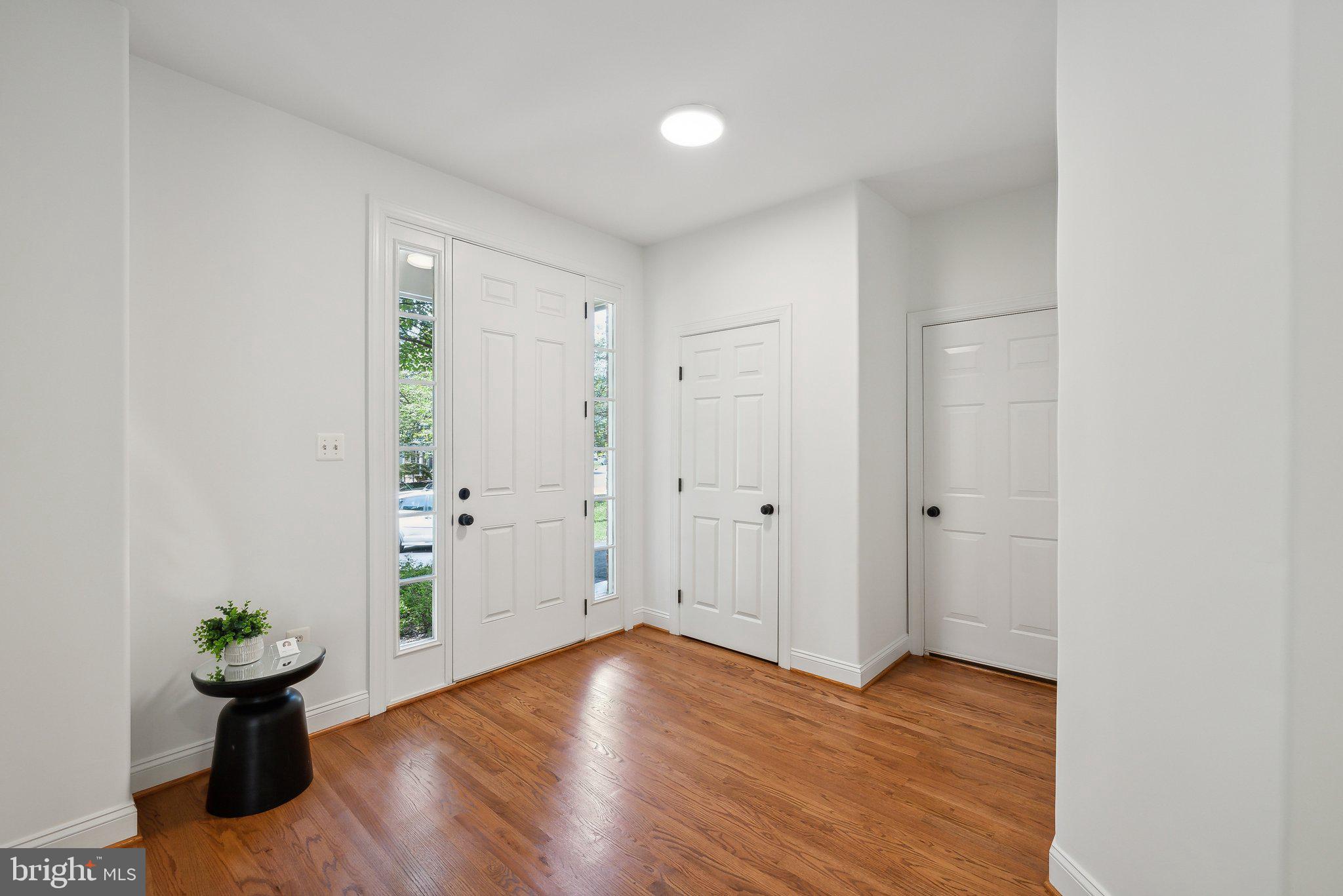 HOLMES RUN ACRES - Residential