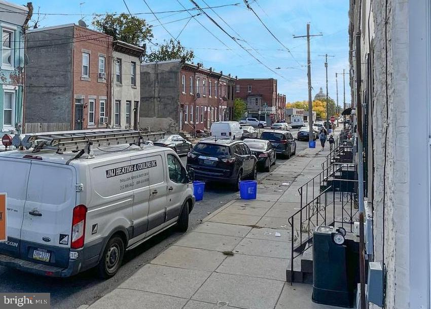 STRAWBERRY MANSION - Residential