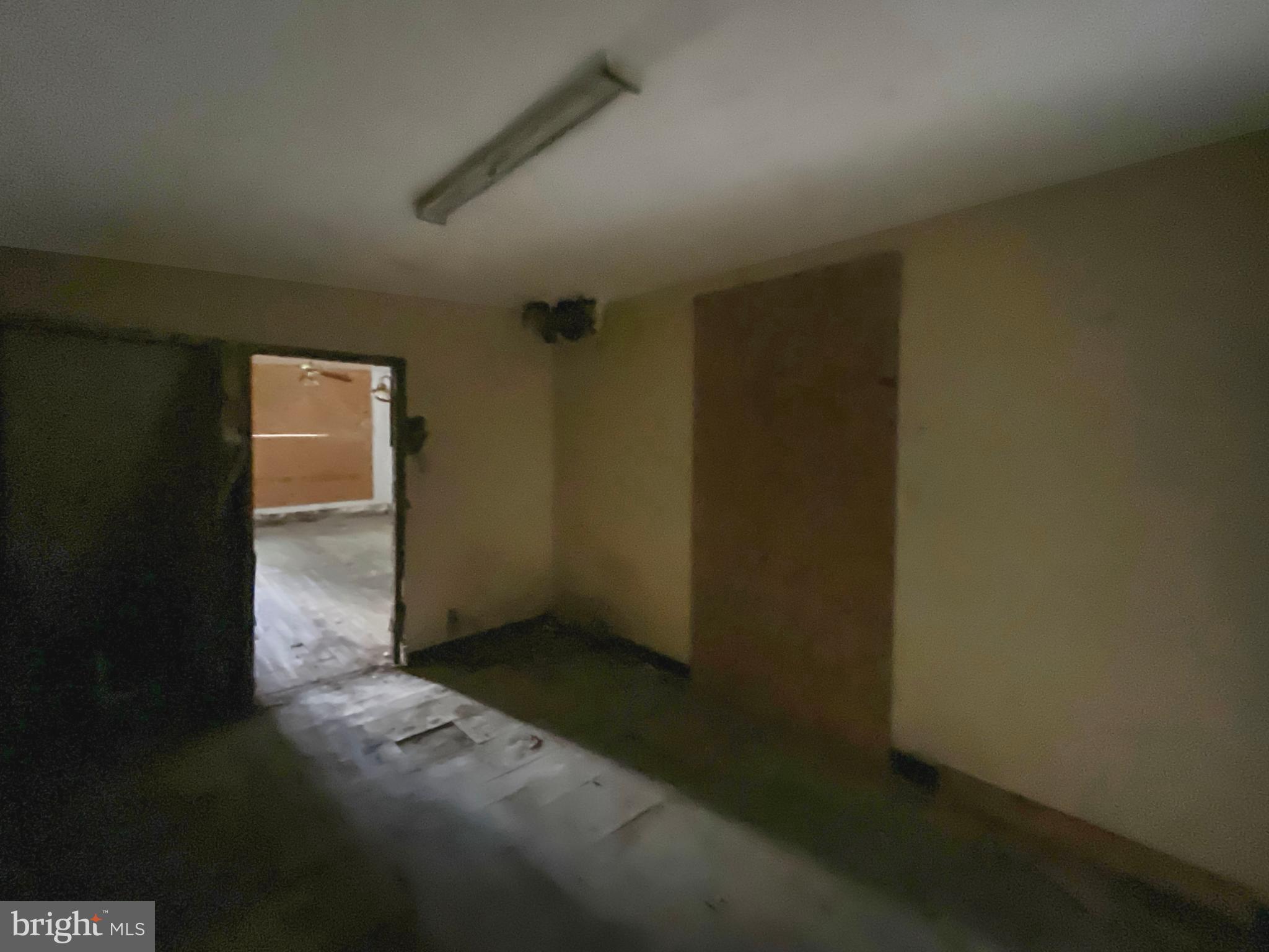 STRAWBERRY MANSION - Residential