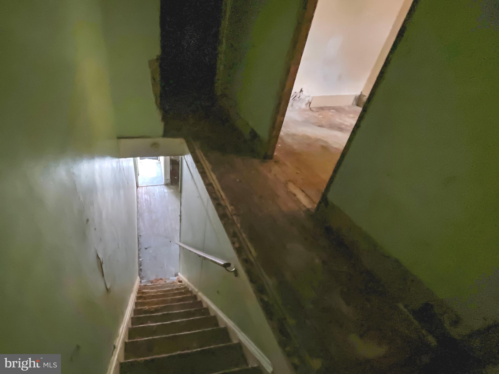 STRAWBERRY MANSION - Residential