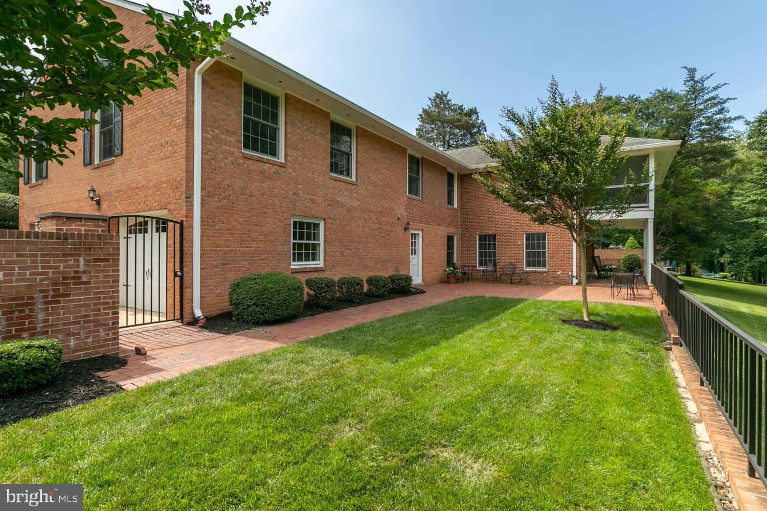 6016 BERWYND ROAD