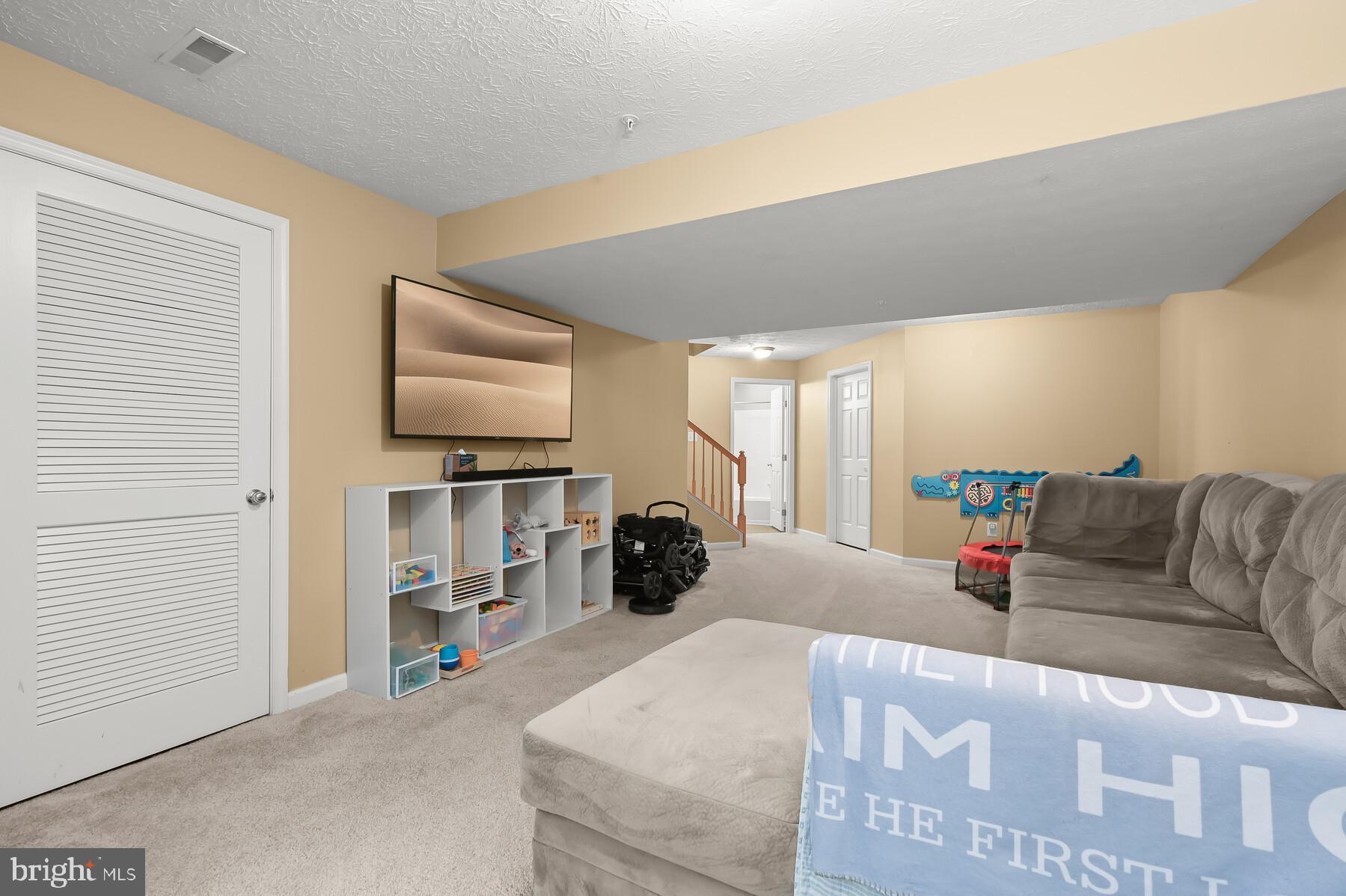 PINEY ORCHARD - Residential