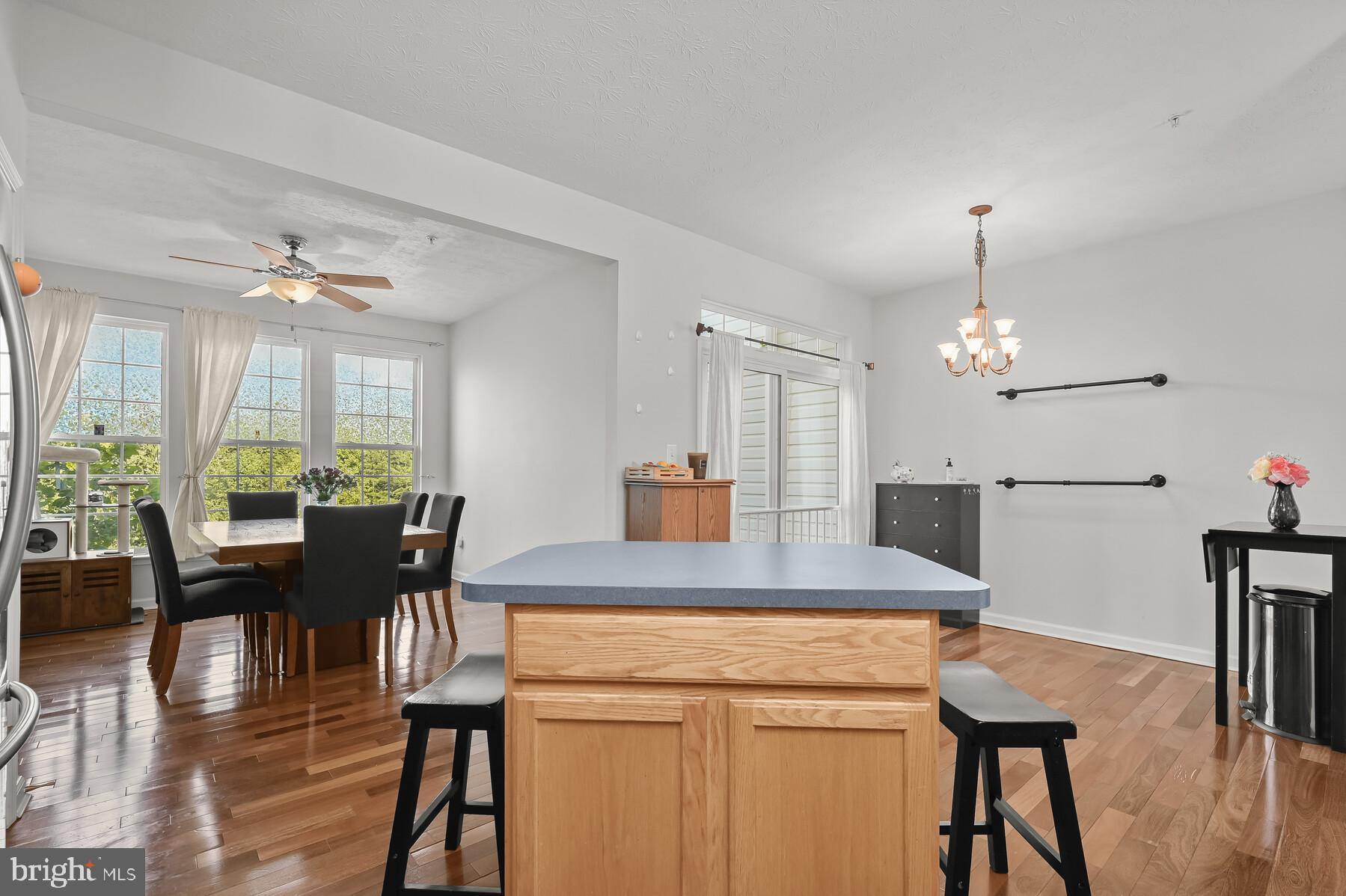 PINEY ORCHARD - Residential