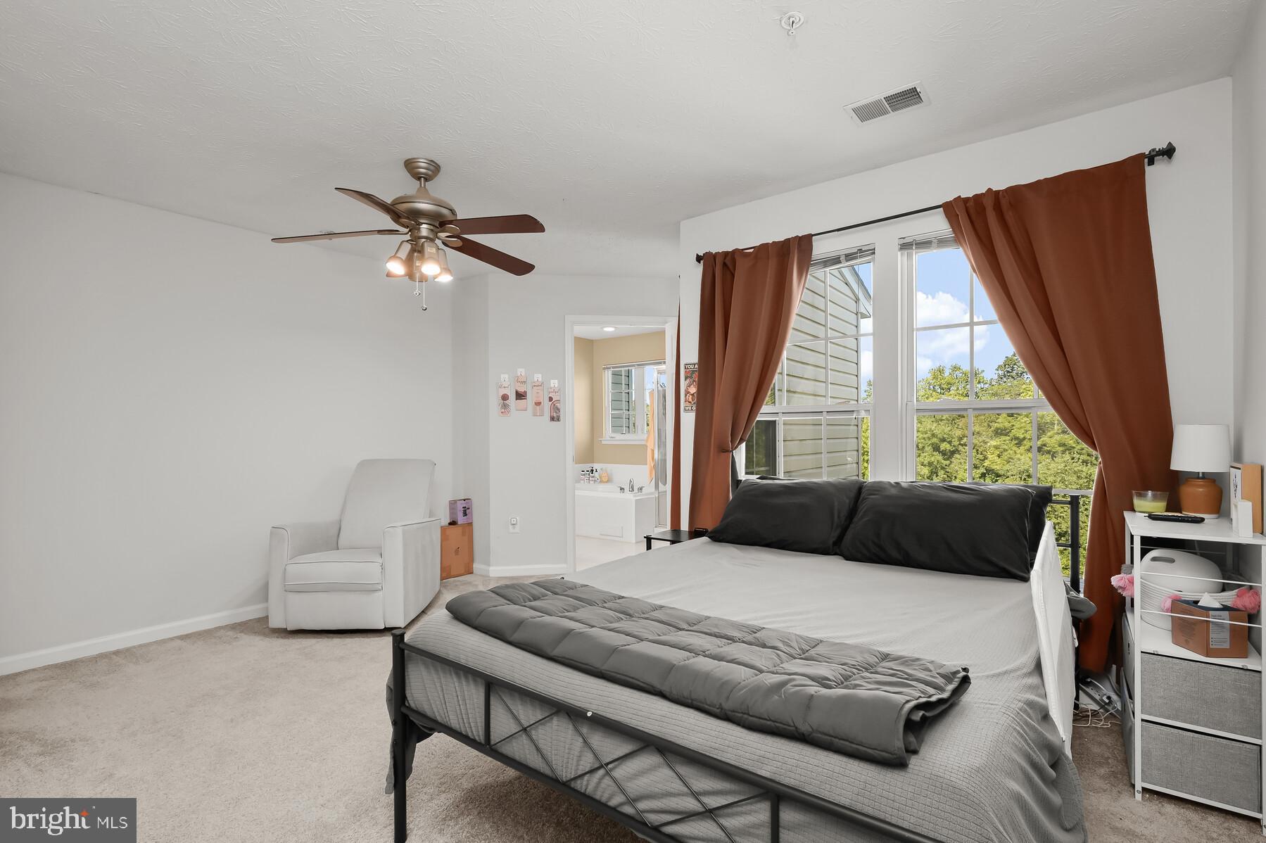 PINEY ORCHARD - Residential