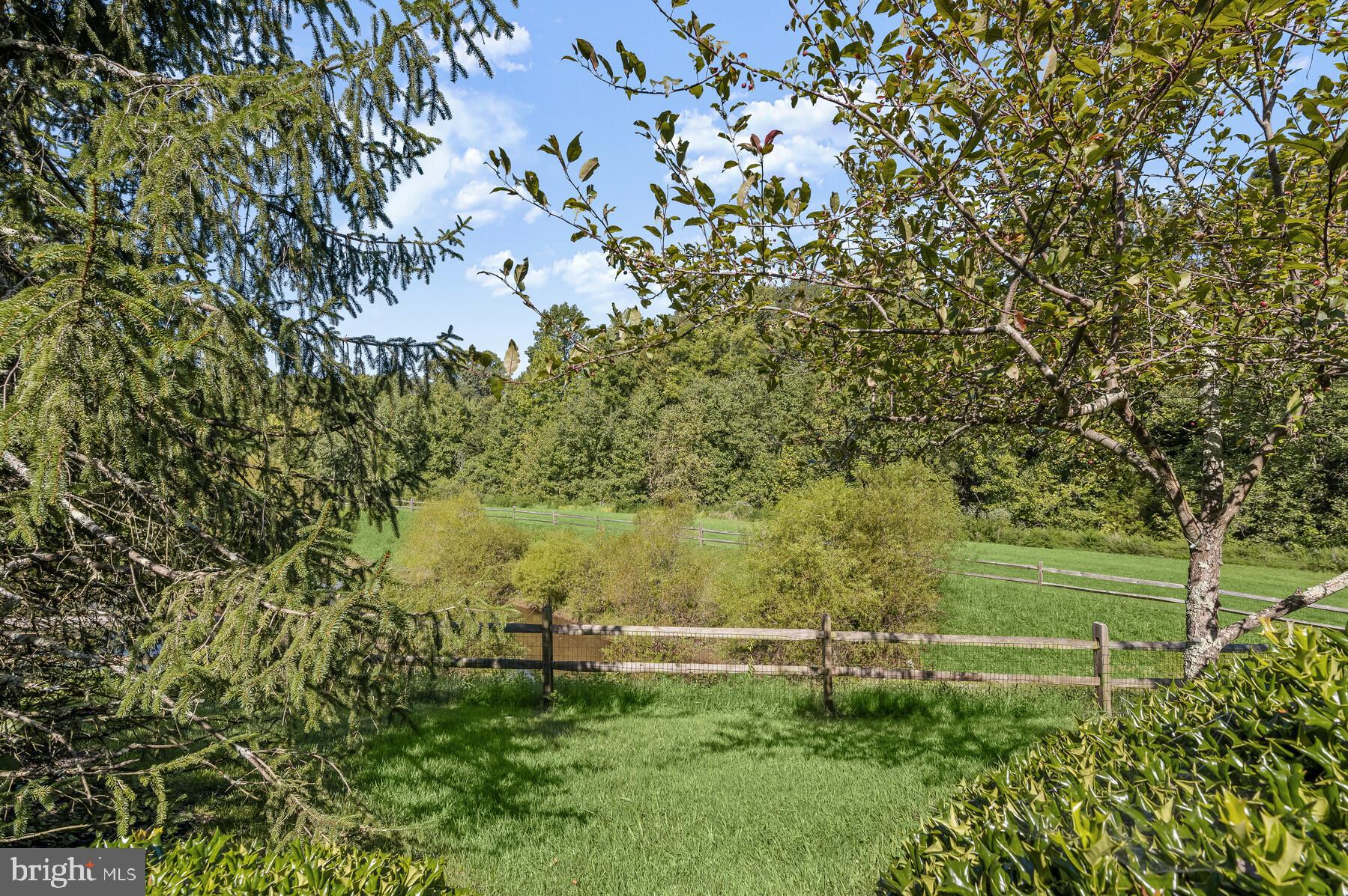 PINEY ORCHARD - Residential