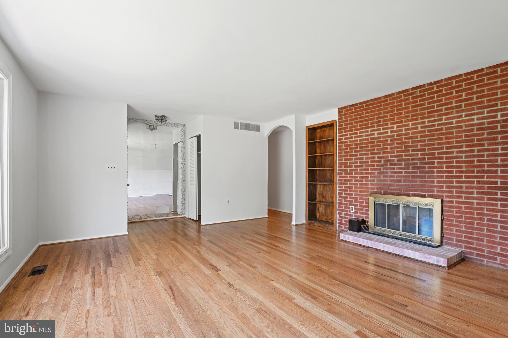 MARYLAND CITY - Residential